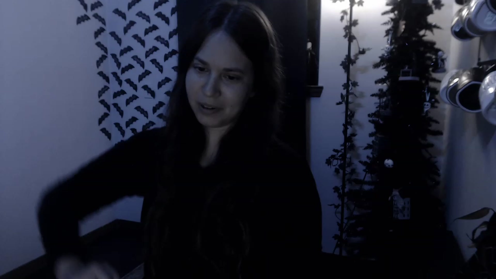 Gallery image thumbnail from LadyMarceline's myfreecams stream on, 12/31/2022, 06:15 image 3 of 20