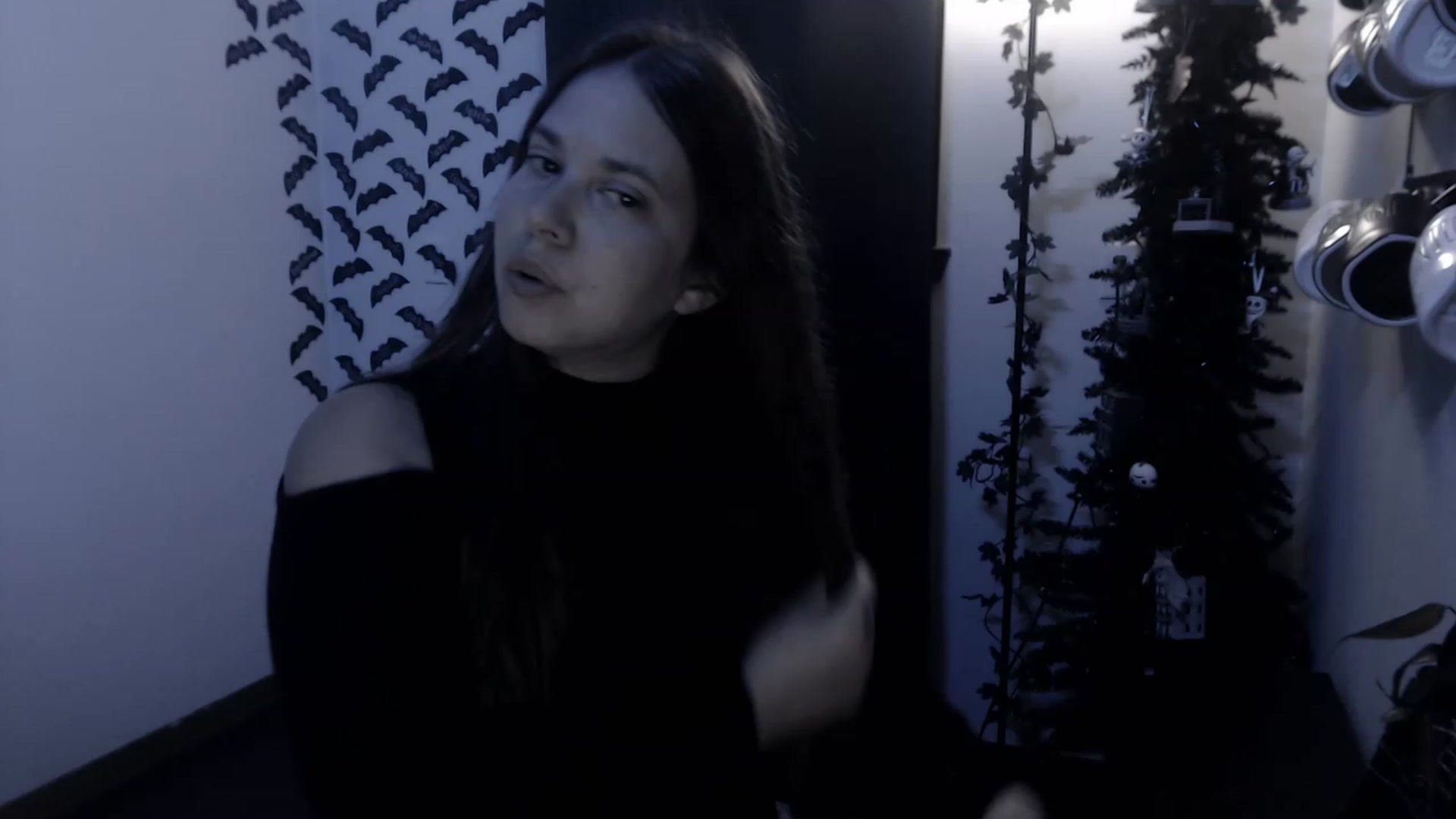 Gallery image thumbnail from LadyMarceline's myfreecams stream on, 01/01/2023, 05:04 image 1 of 20