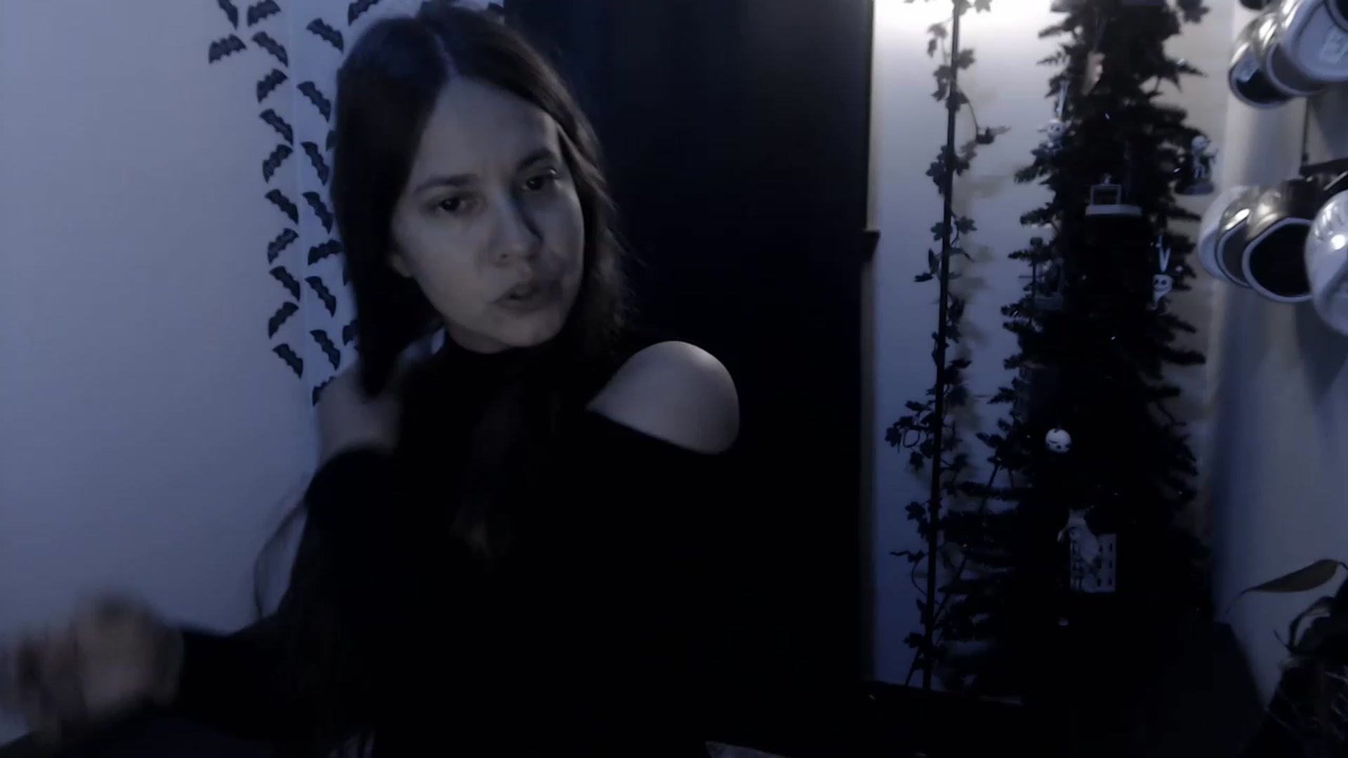Gallery image thumbnail from LadyMarceline's myfreecams stream on, 01/01/2023, 05:04 image 15 of 20
