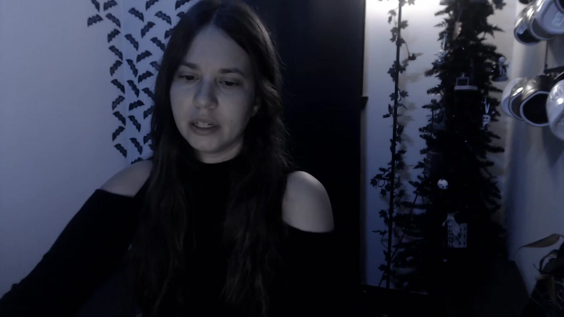 Gallery image thumbnail from LadyMarceline's myfreecams stream on, 01/01/2023, 05:04 image 18 of 20