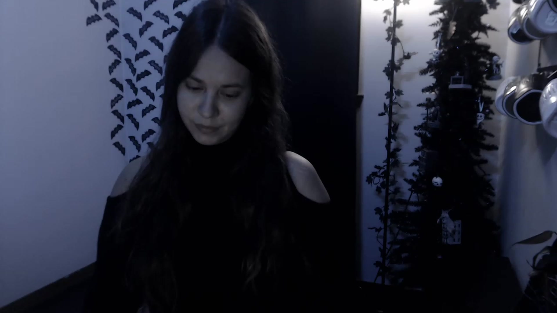Gallery image thumbnail from LadyMarceline's myfreecams stream on, 01/01/2023, 05:04 image 5 of 20
