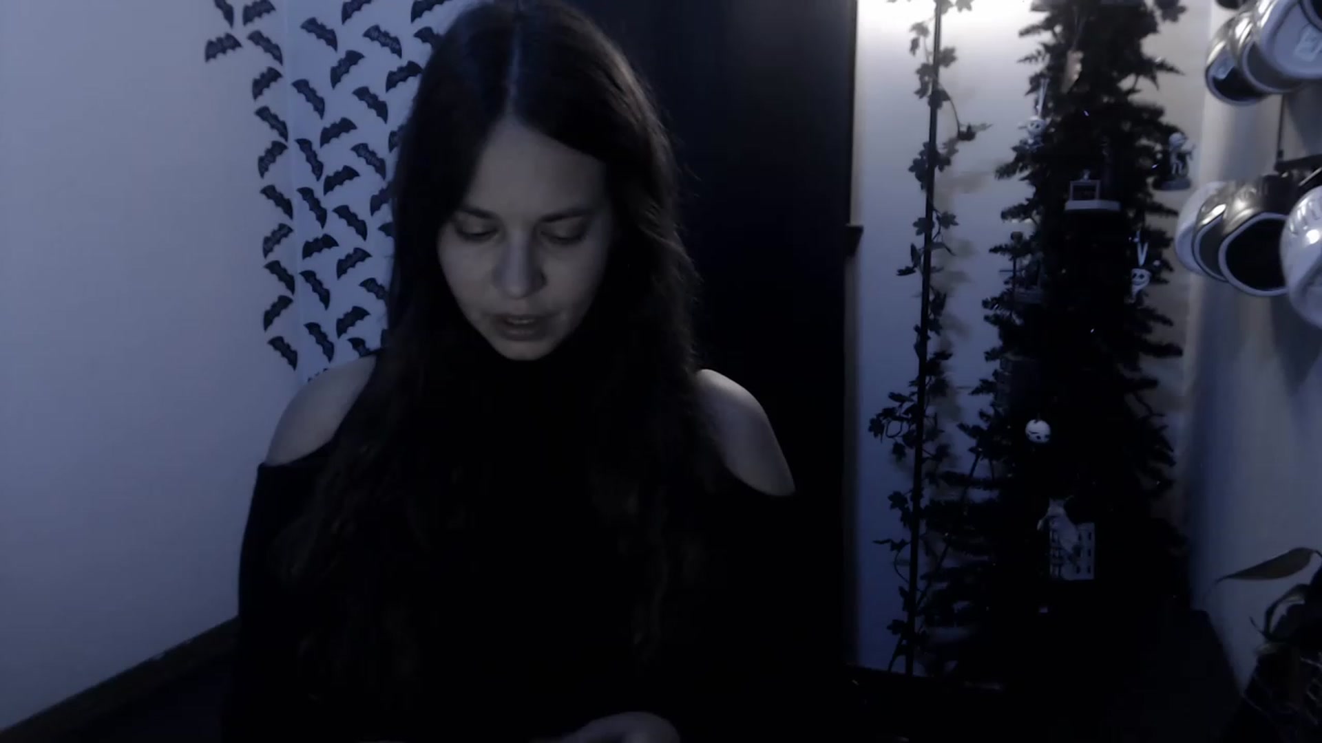 Gallery image thumbnail from LadyMarceline's myfreecams stream on, 01/01/2023, 05:04 image 3 of 20