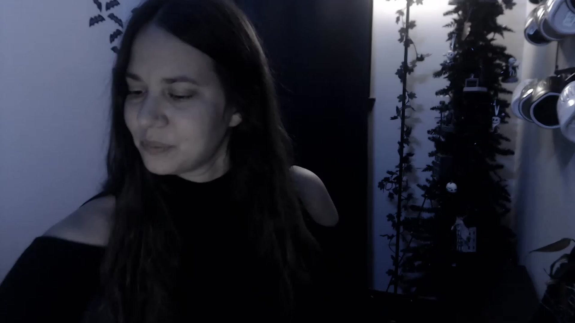 Gallery image thumbnail from LadyMarceline's myfreecams stream on, 01/01/2023, 05:04 image 4 of 20