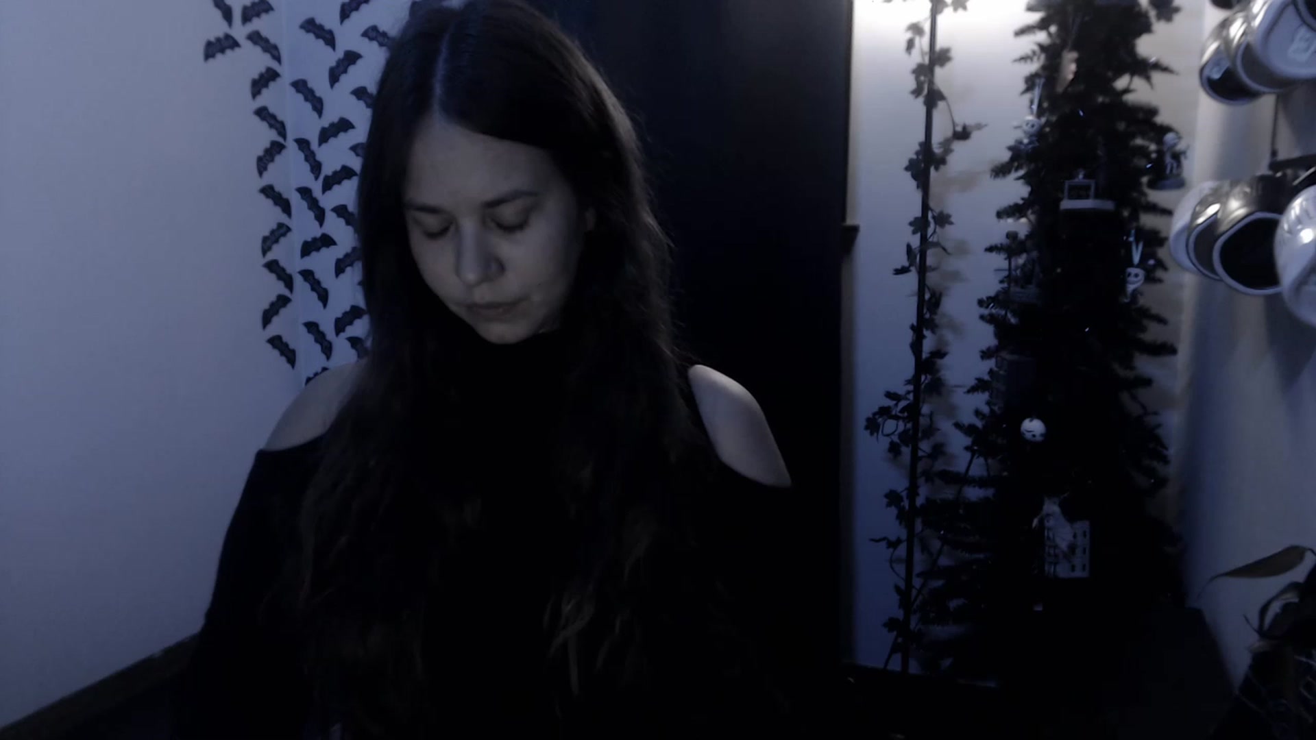 Gallery image thumbnail from LadyMarceline's myfreecams stream on, 01/01/2023, 05:04 image 10 of 20