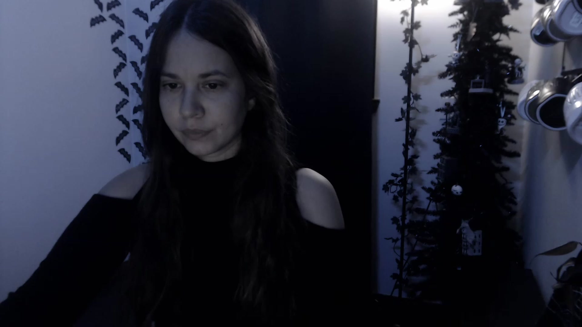 Gallery image thumbnail from LadyMarceline's myfreecams stream on, 01/01/2023, 05:04 image 17 of 20