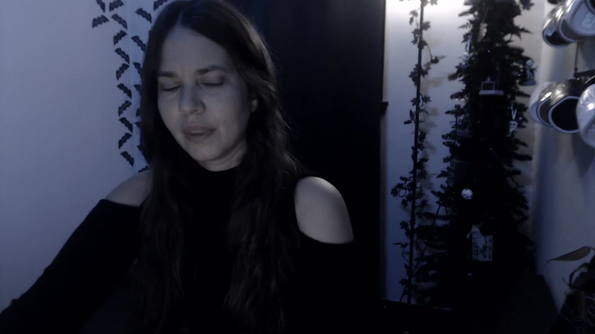 Gallery image thumbnail from LadyMarceline's myfreecams stream on, 01/01/2023, 05:04 image 19 of 20