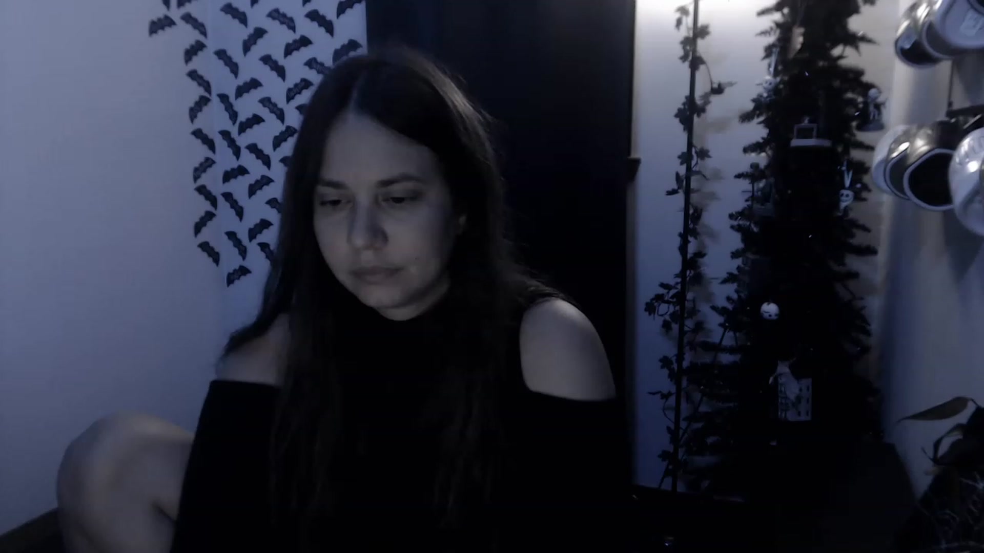 Gallery image thumbnail from LadyMarceline's myfreecams stream on, 01/01/2023, 08:04 image 14 of 20