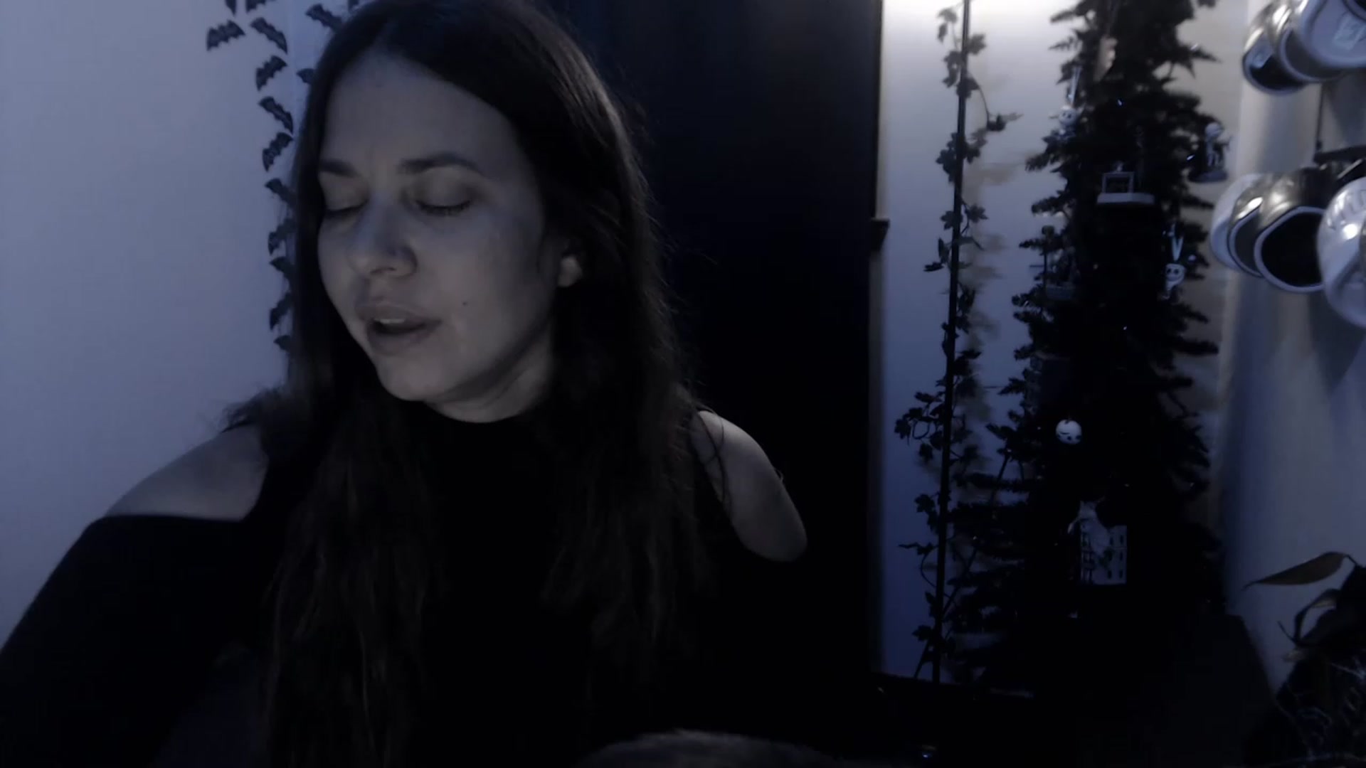 Gallery image thumbnail from LadyMarceline's myfreecams stream on, 01/01/2023, 08:04 image 20 of 20
