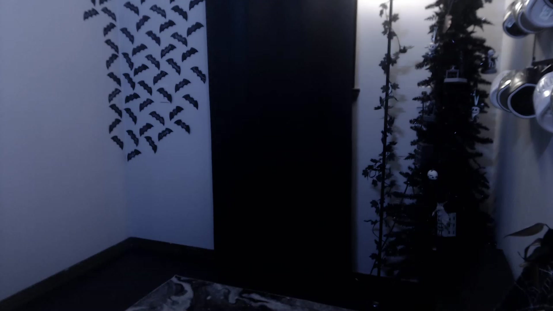 Gallery image thumbnail from LadyMarceline's myfreecams stream on, 01/01/2023, 08:04 image 6 of 20