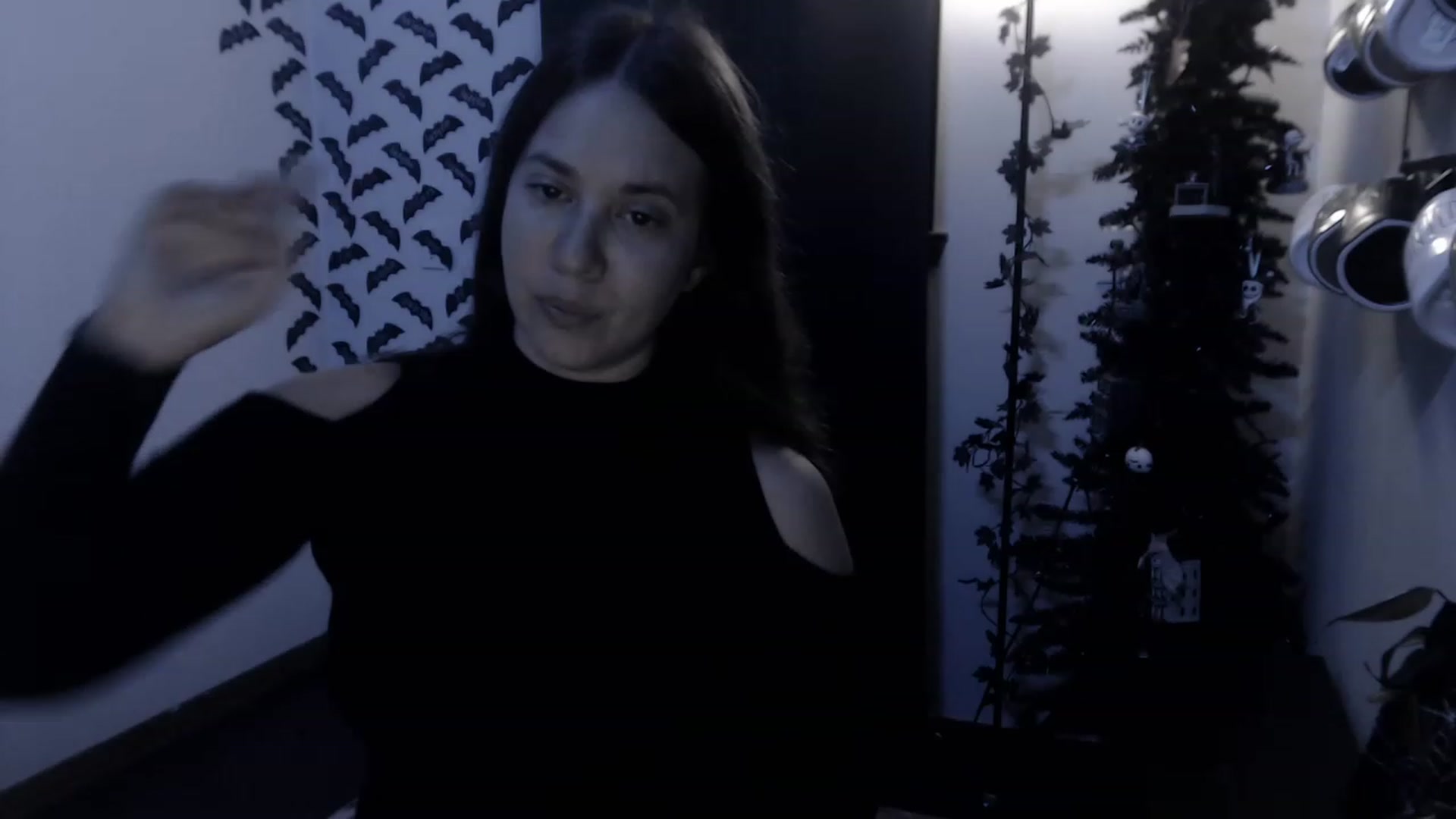 Gallery image thumbnail from LadyMarceline's myfreecams stream on, 01/01/2023, 08:04 image 8 of 20