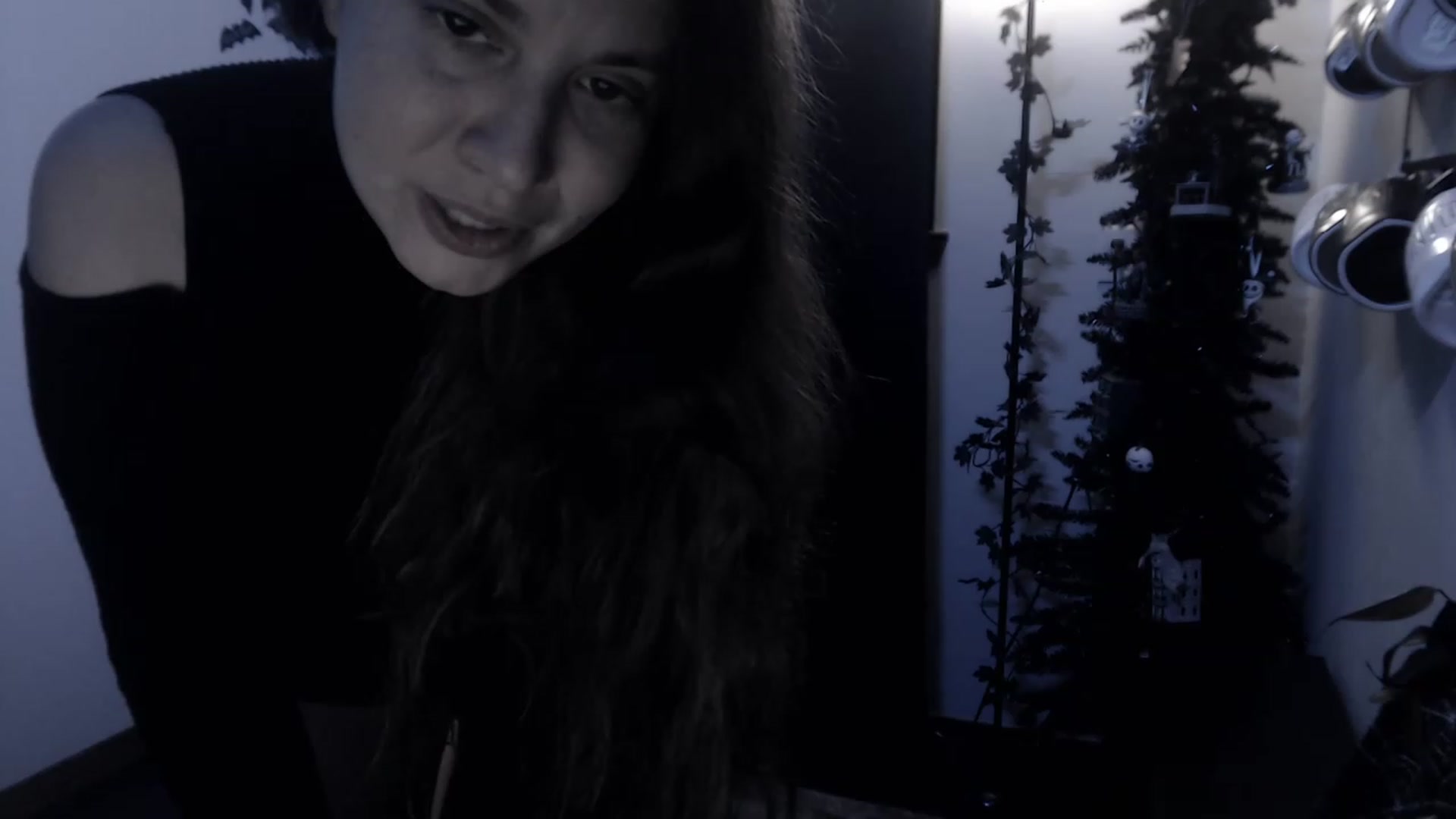 Gallery image thumbnail from LadyMarceline's myfreecams stream on, 01/01/2023, 08:04 image 17 of 20
