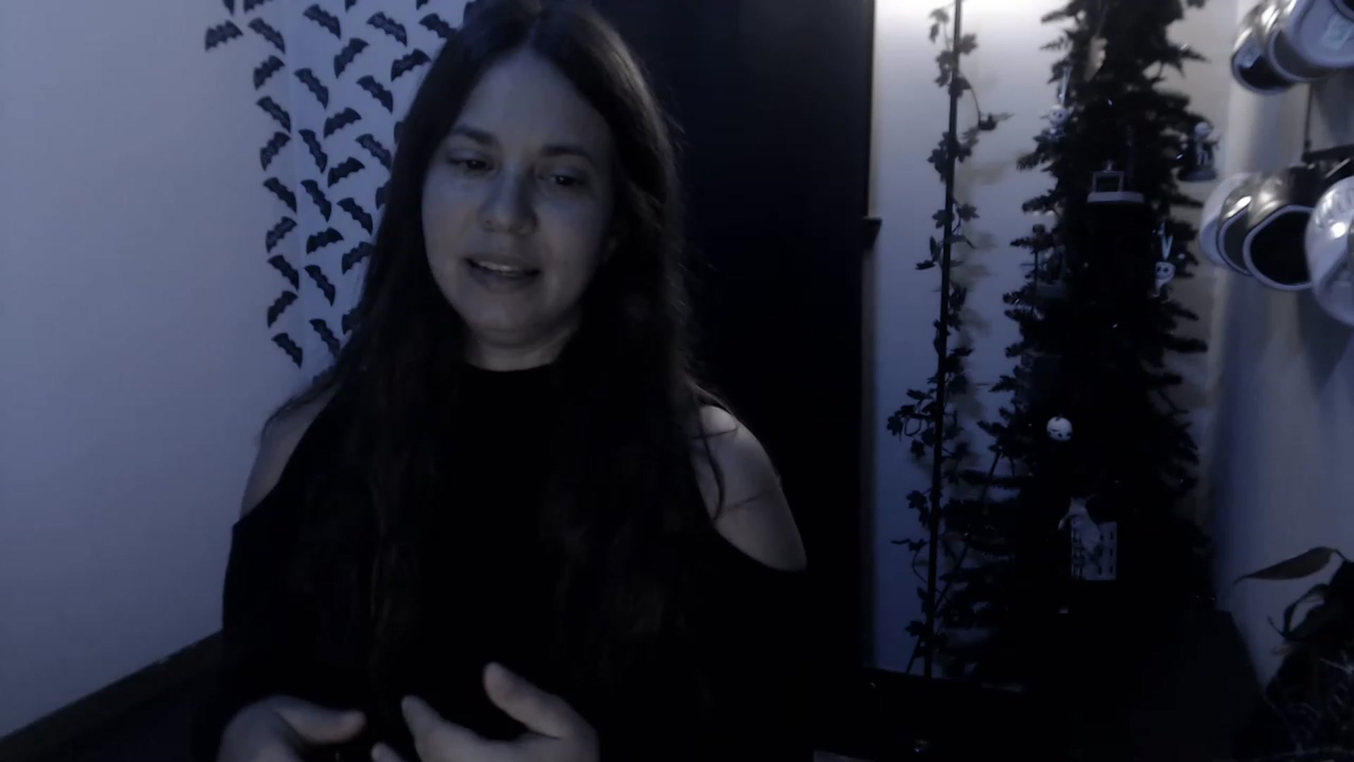 Gallery image thumbnail from LadyMarceline's myfreecams stream on, 01/01/2023, 08:04 image 19 of 20