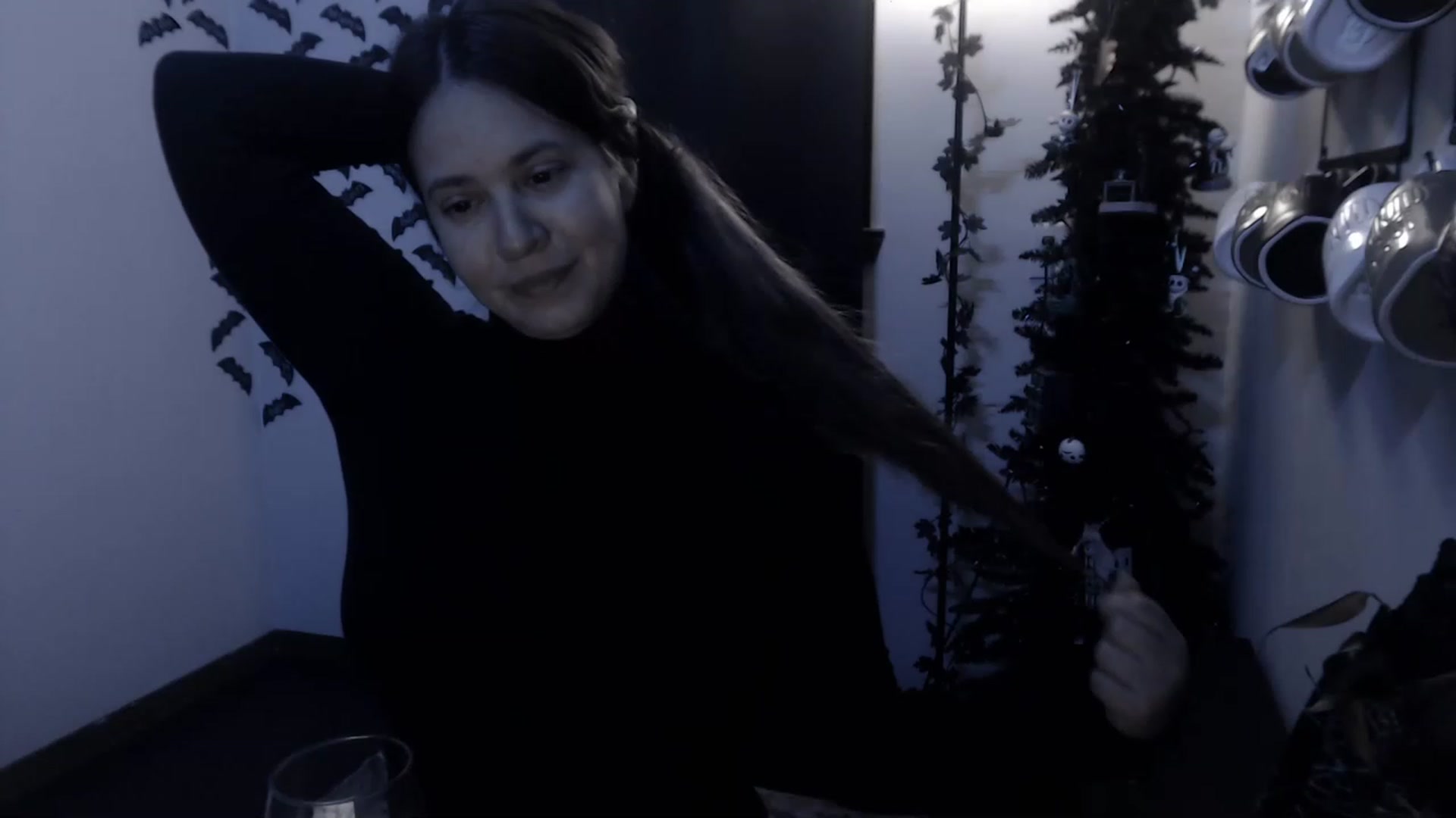 Gallery image thumbnail from LadyMarceline's myfreecams stream on, 01/15/2023, 07:27 image 15 of 20