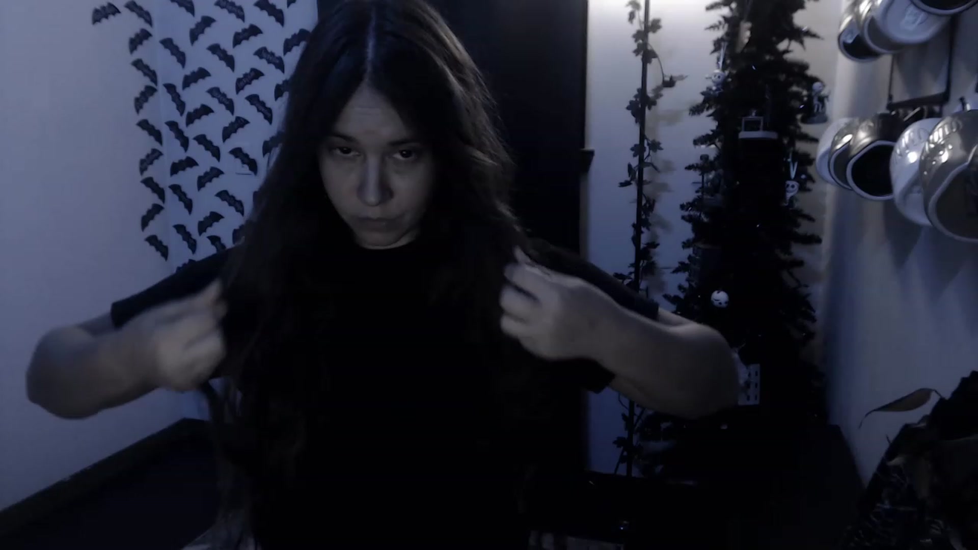 Gallery image thumbnail from LadyMarceline's myfreecams stream on, 01/16/2023, 07:10 image 3 of 20