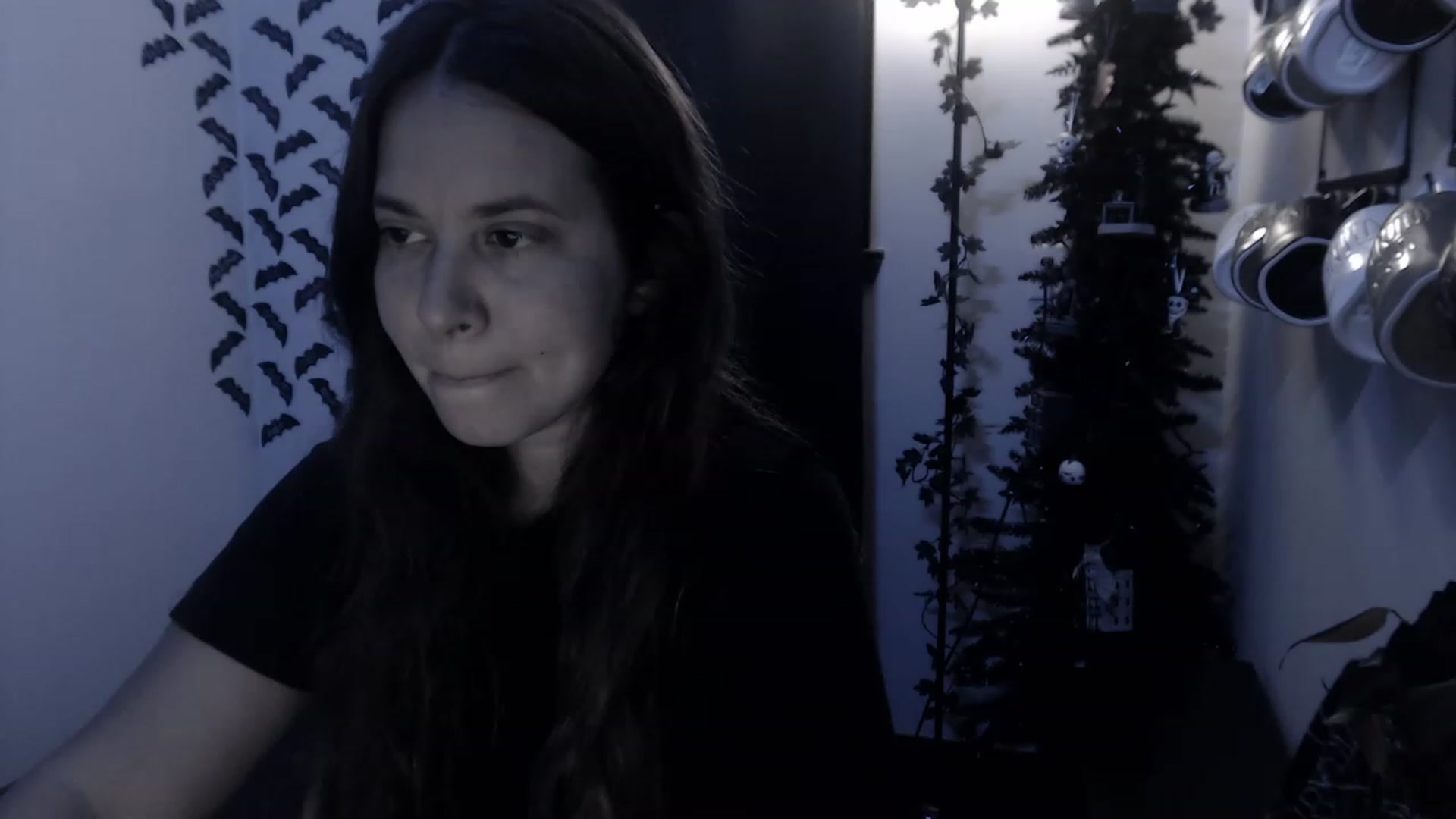 Gallery image thumbnail from LadyMarceline's myfreecams stream on, 01/16/2023, 07:10 image 18 of 20