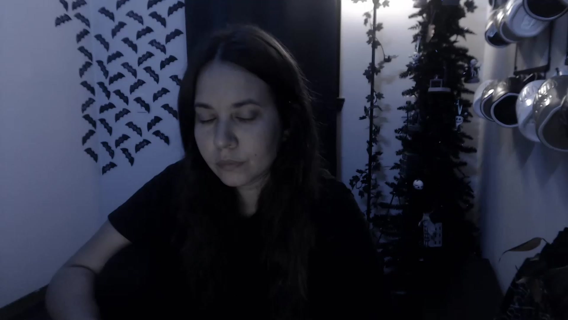 Gallery image thumbnail from LadyMarceline's myfreecams stream on, 01/16/2023, 07:10 image 19 of 20