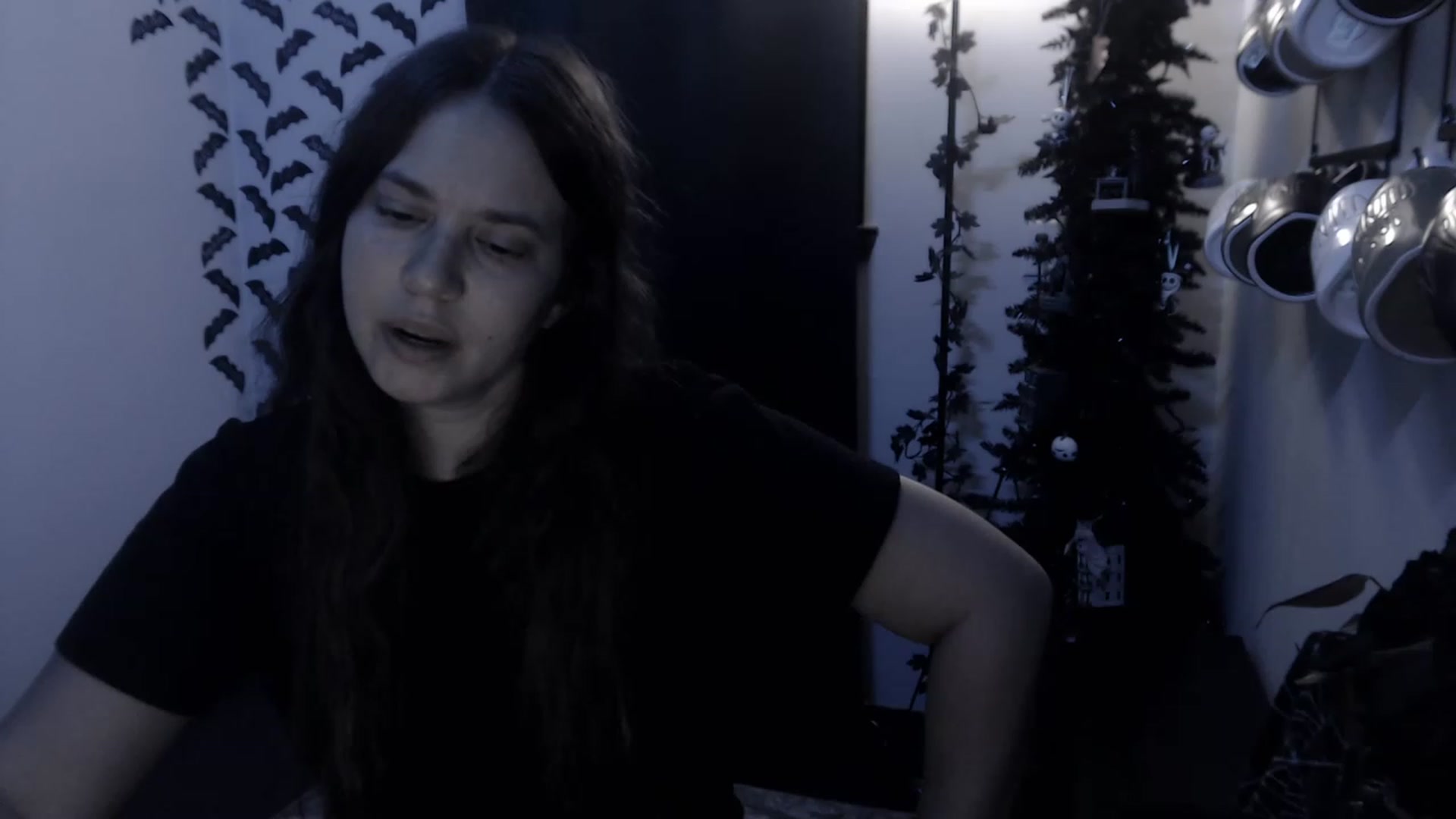 Gallery image thumbnail from LadyMarceline's myfreecams stream on, 01/21/2023, 06:42 image 6 of 20