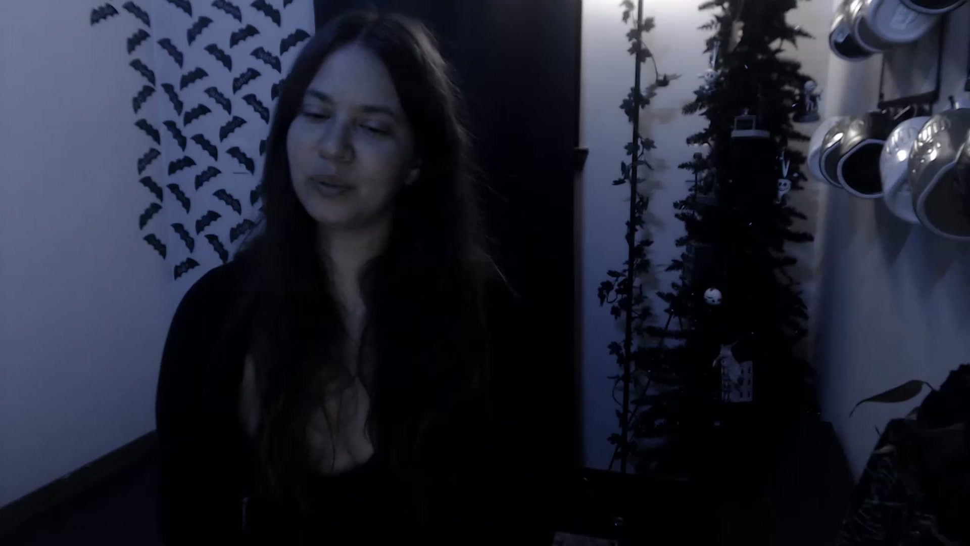 Gallery image thumbnail from LadyMarceline's myfreecams stream on, 01/22/2023, 08:13 image 3 of 20