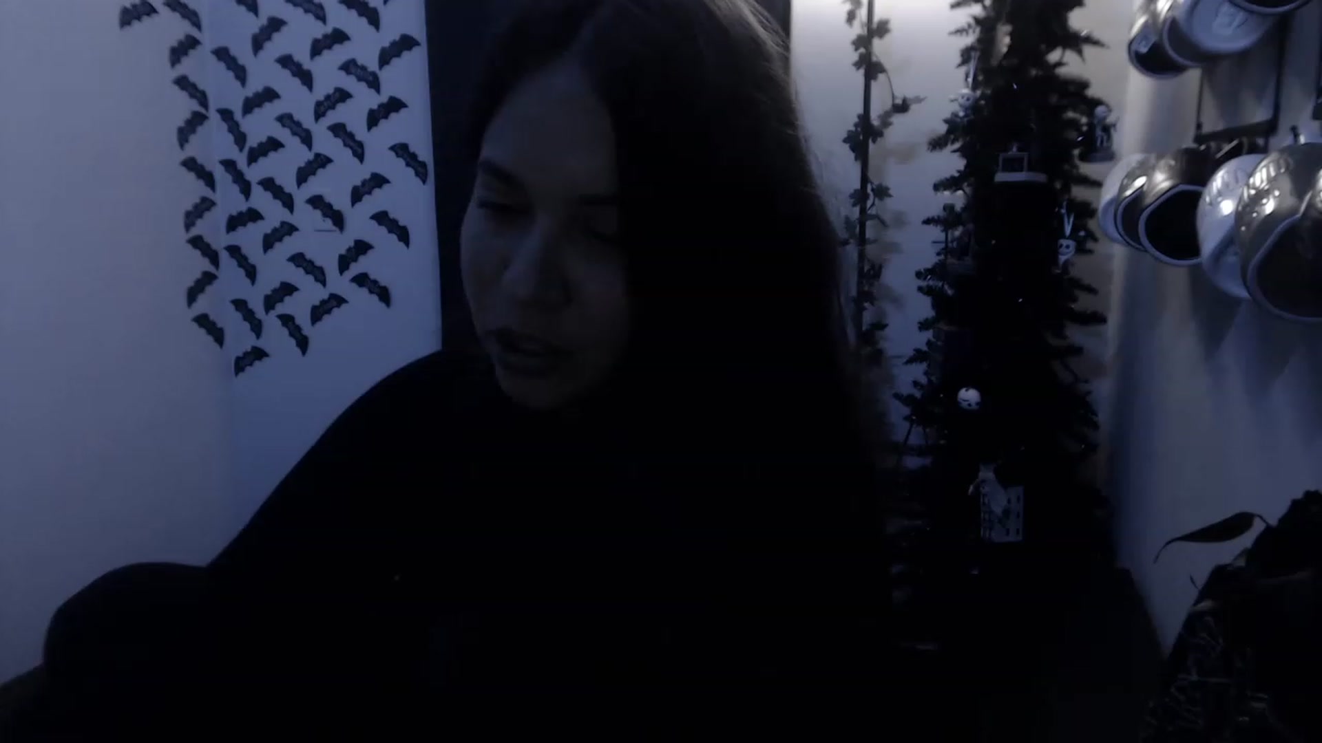 Gallery image thumbnail from LadyMarceline's myfreecams stream on, 01/22/2023, 08:13 image 6 of 20