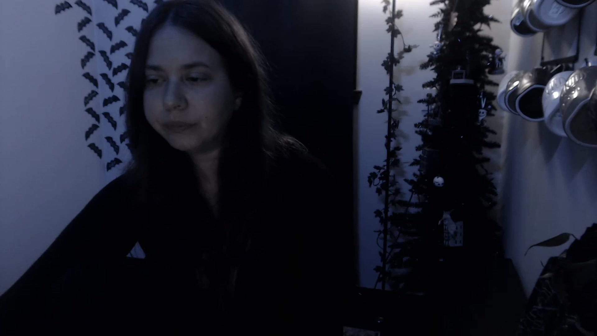 Gallery image thumbnail from LadyMarceline's myfreecams stream on, 01/22/2023, 08:13 image 10 of 20