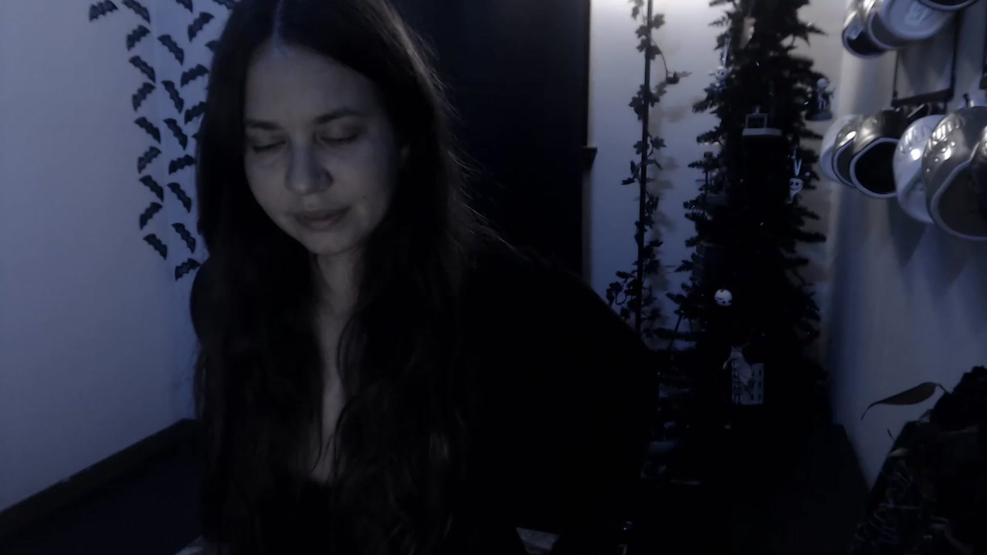 Gallery image thumbnail from LadyMarceline's myfreecams stream on, 01/22/2023, 08:13 image 8 of 20
