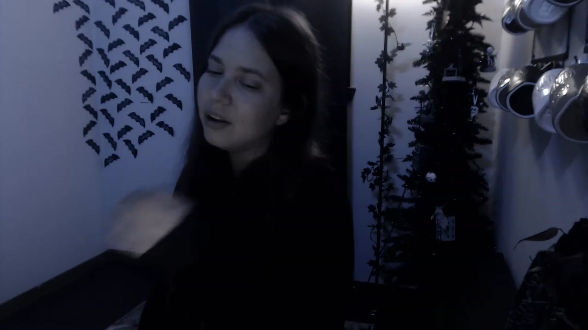 Gallery image thumbnail from LadyMarceline's myfreecams stream on, 01/22/2023, 08:13 image 5 of 20
