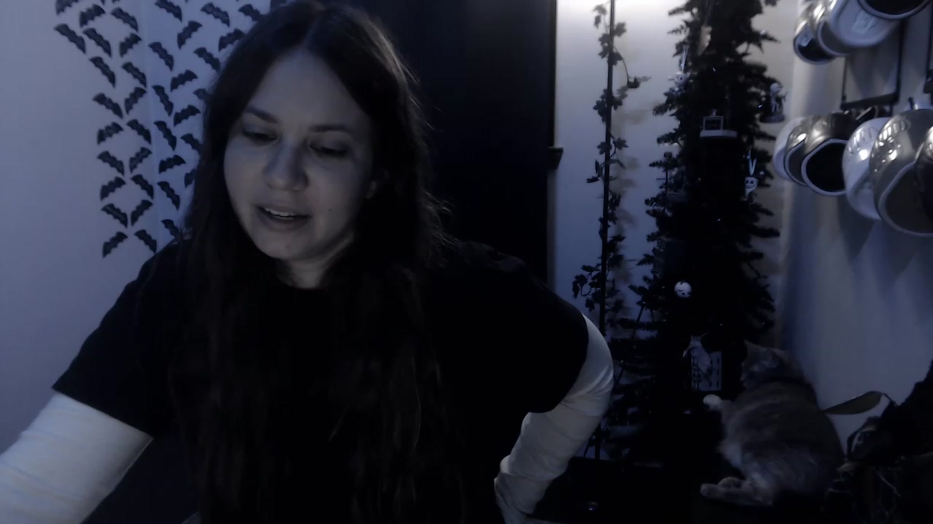 Gallery image thumbnail from LadyMarceline's myfreecams stream on, 02/18/2023, 06:55 image 6 of 20