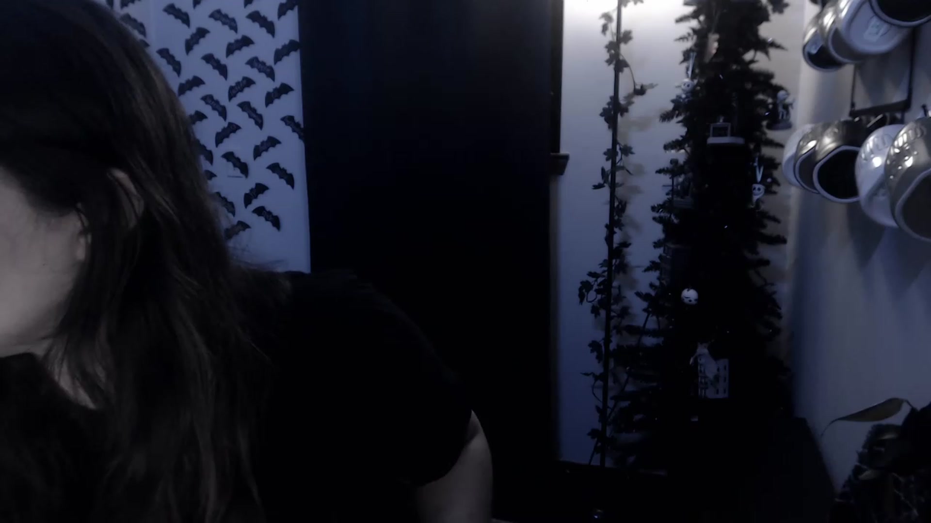 Gallery image thumbnail from LadyMarceline's myfreecams stream on, 02/23/2023, 06:01 image 4 of 20
