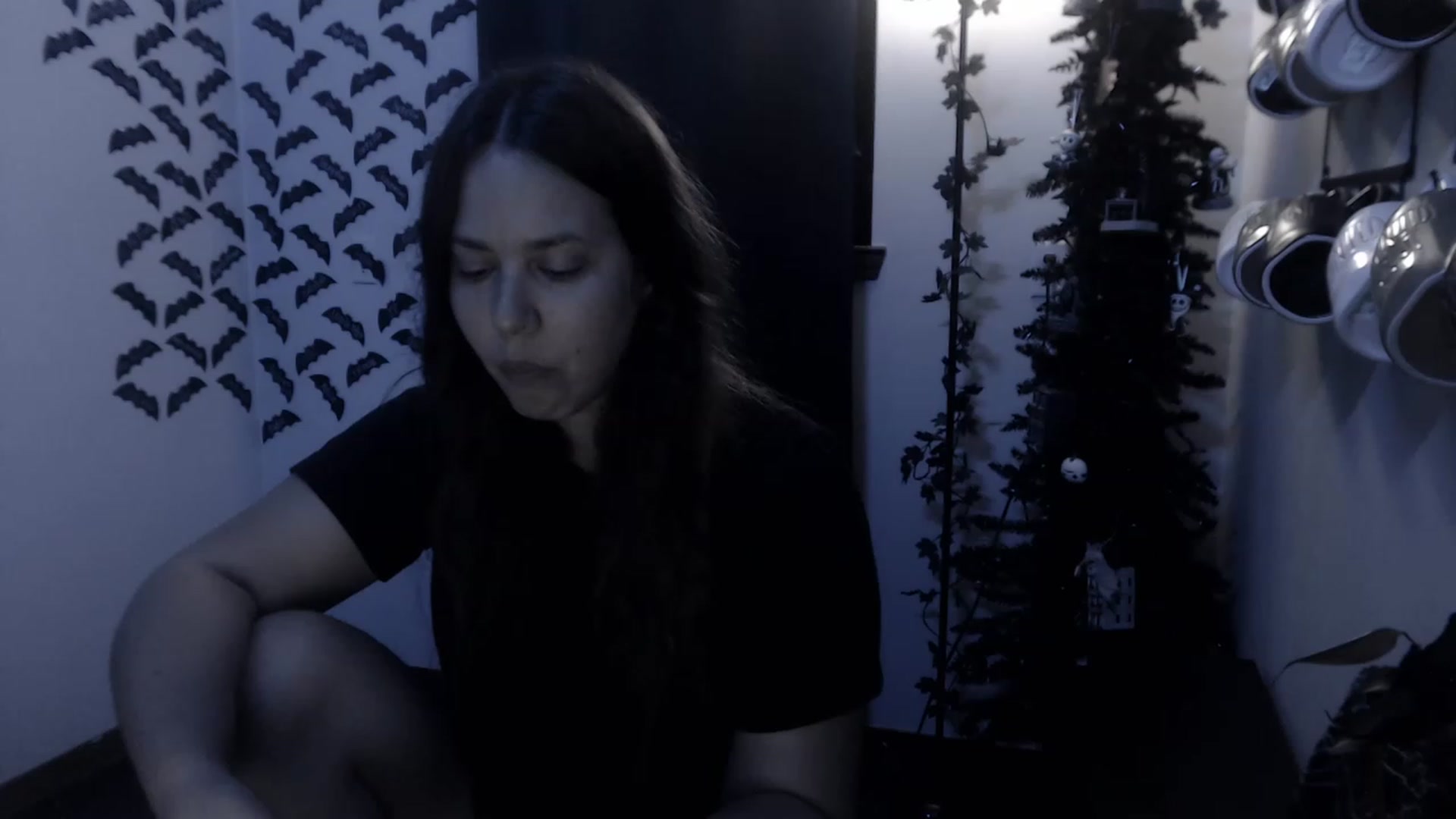 Gallery image thumbnail from LadyMarceline's myfreecams stream on, 02/26/2023, 07:37 image 14 of 20