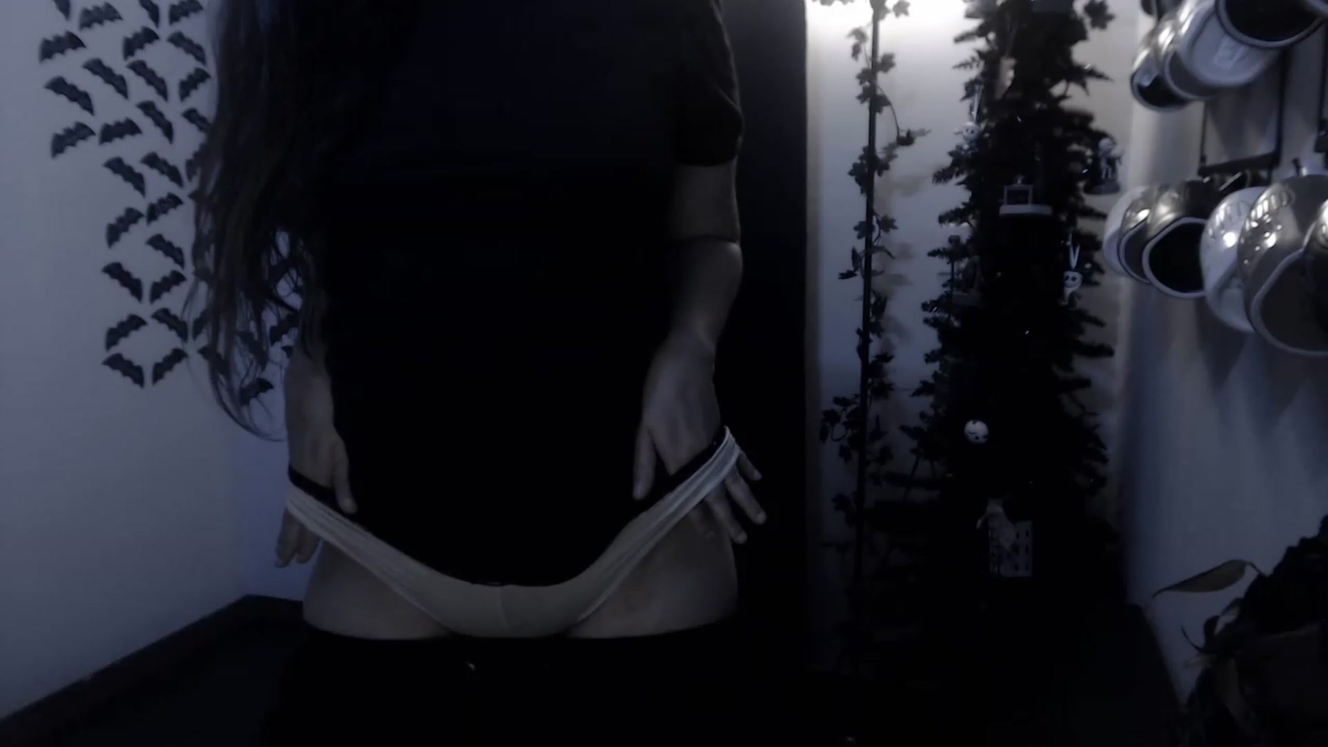 Gallery image thumbnail from LadyMarceline's myfreecams stream on, 03/07/2023, 07:40 image 18 of 20
