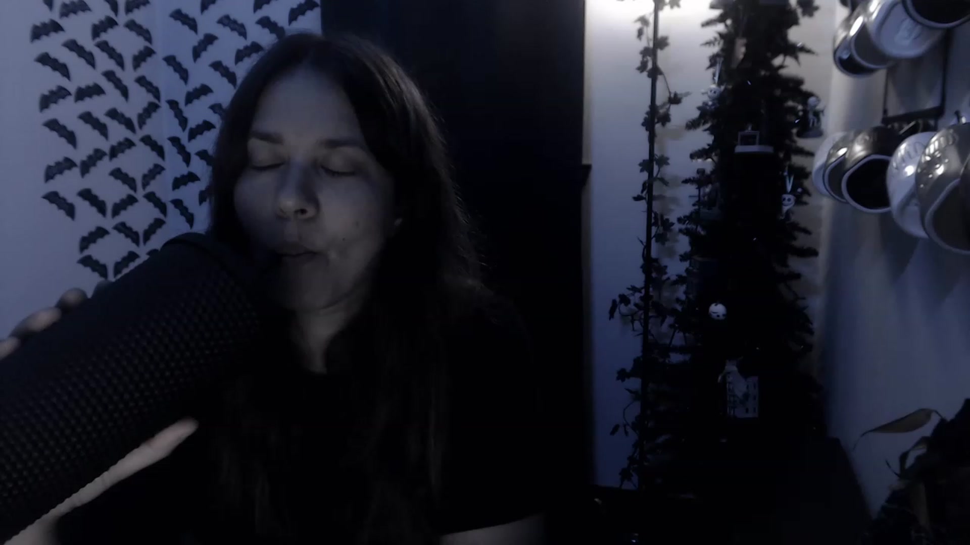 Gallery image thumbnail from LadyMarceline's myfreecams stream on, 03/11/2023, 07:52 image 15 of 20