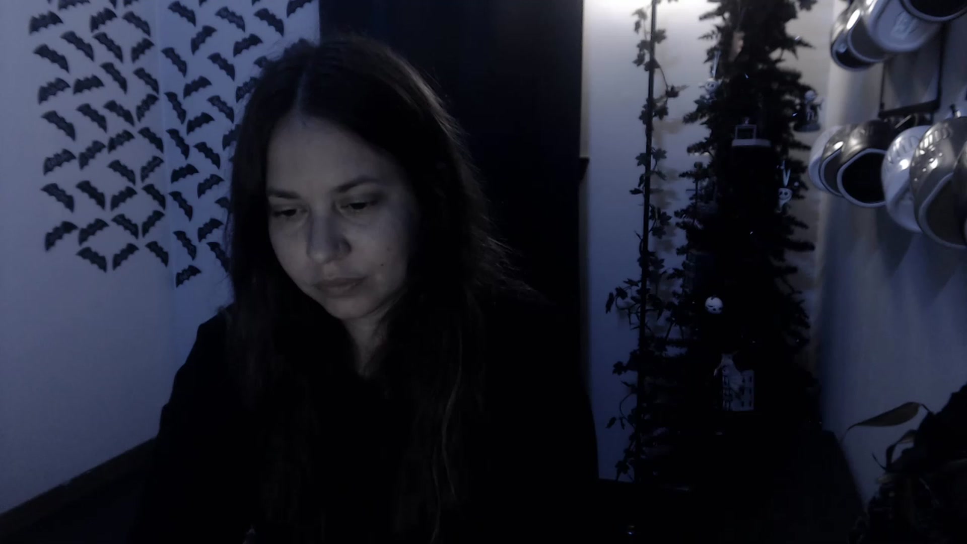 Gallery image thumbnail from LadyMarceline's myfreecams stream on, 03/12/2023, 07:00 image 7 of 20