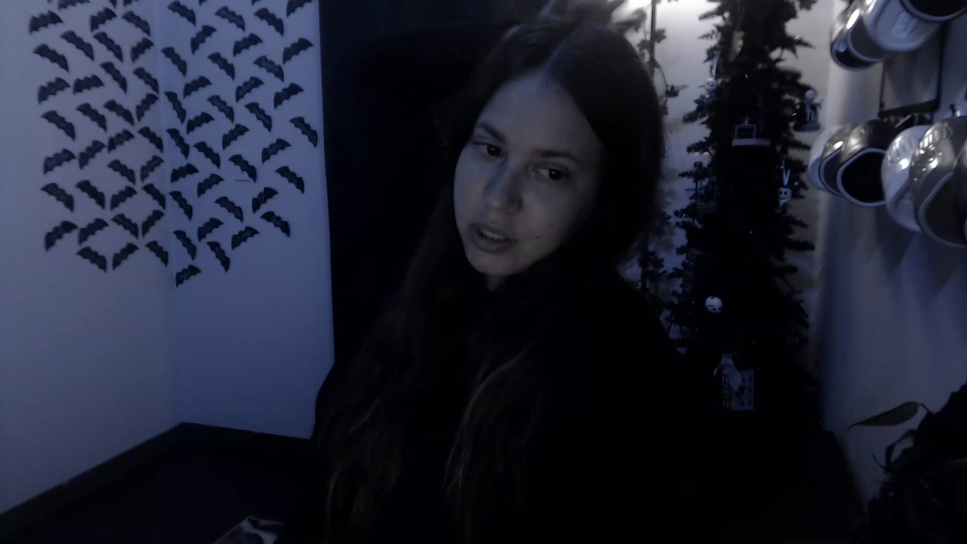 Gallery image thumbnail from LadyMarceline's myfreecams stream on, 03/12/2023, 07:00 image 1 of 20