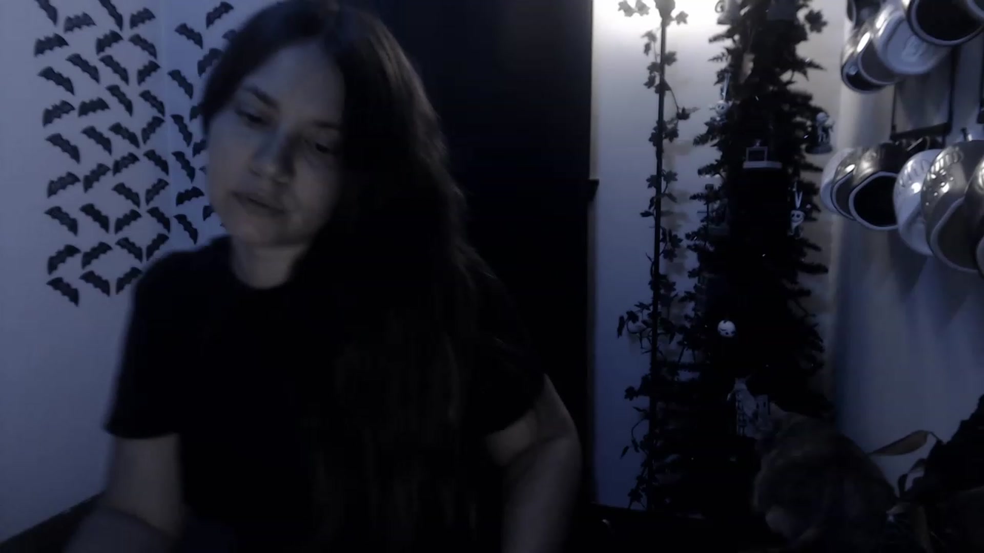 Gallery image thumbnail from LadyMarceline's myfreecams stream on, 03/15/2023, 04:46 image 19 of 20