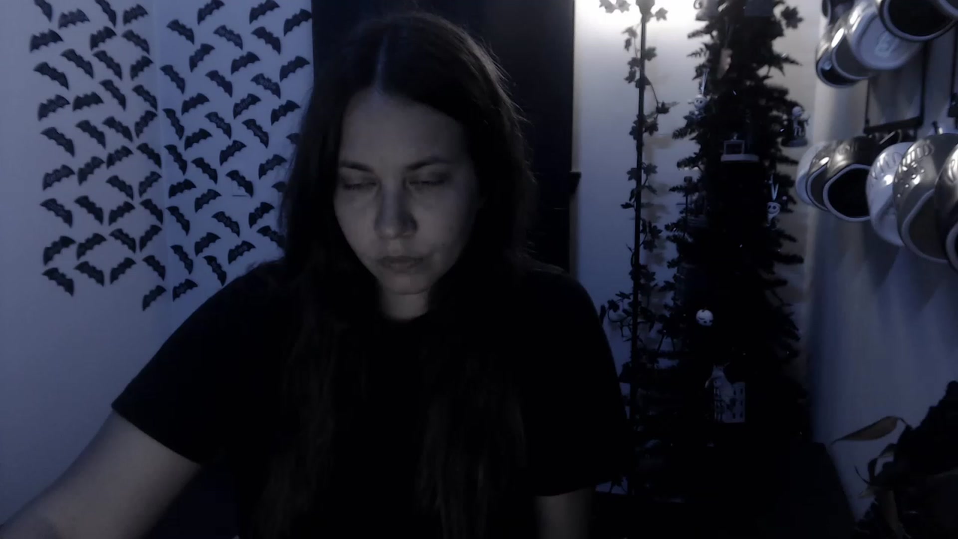 Gallery image thumbnail from LadyMarceline's myfreecams stream on, 03/15/2023, 04:46 image 7 of 20