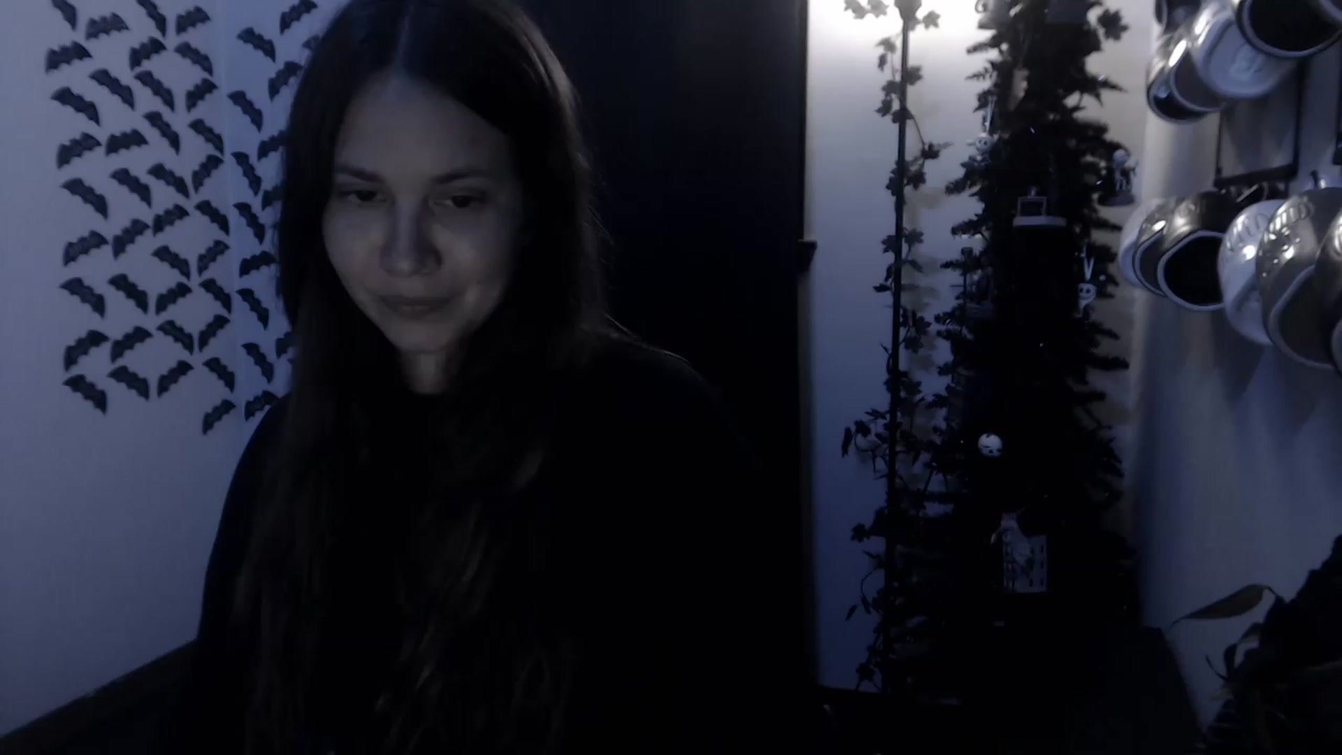 Gallery image thumbnail from LadyMarceline's myfreecams stream on, 03/16/2023, 04:21 image 7 of 20