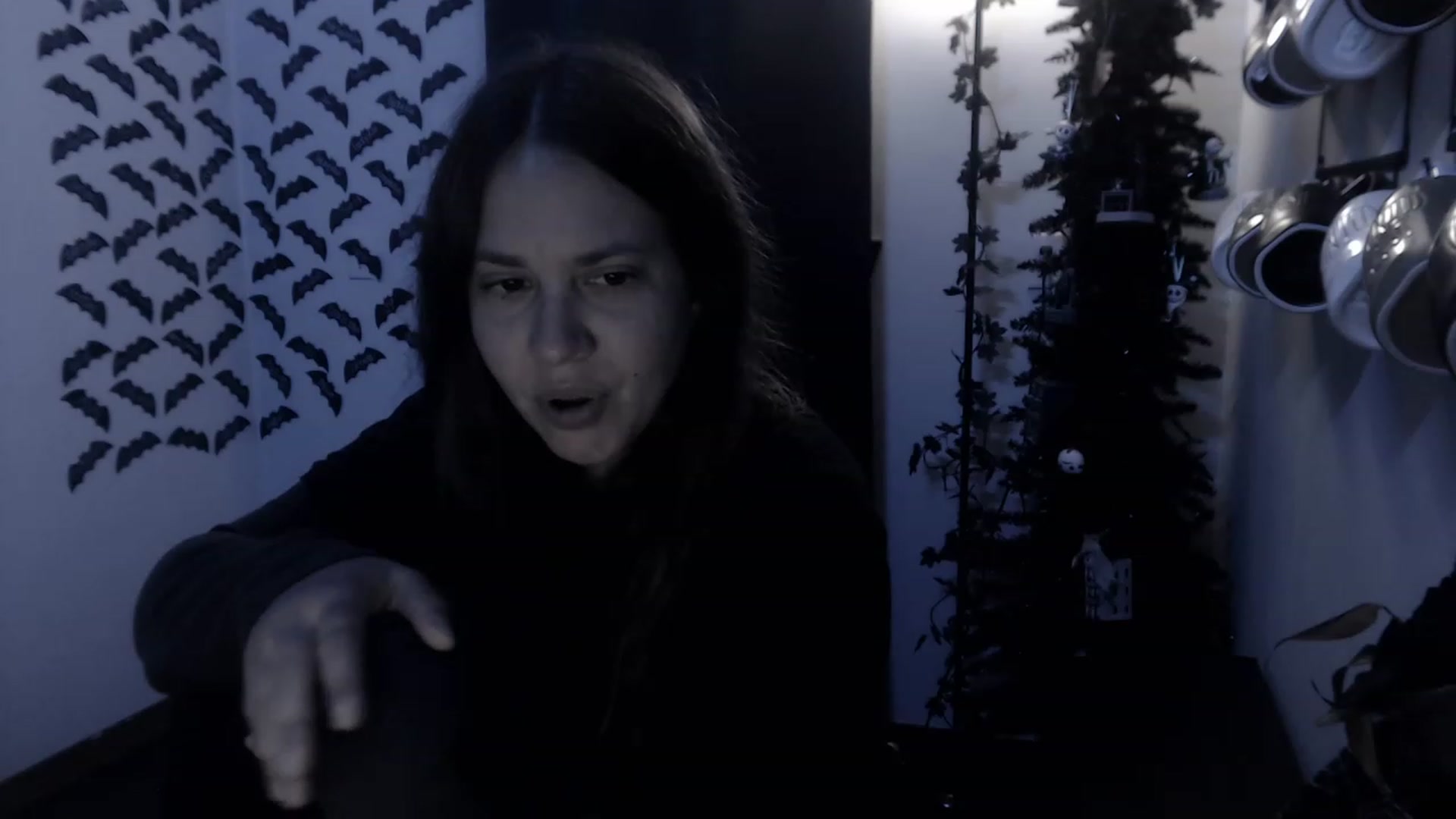 Gallery image thumbnail from LadyMarceline's myfreecams stream on, 03/18/2023, 06:41 image 7 of 20