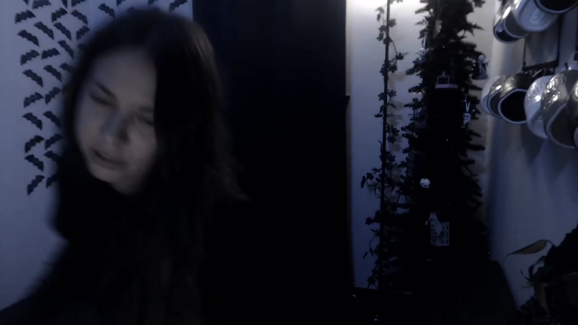 Gallery image thumbnail from LadyMarceline's myfreecams stream on, 03/18/2023, 06:41 image 10 of 20