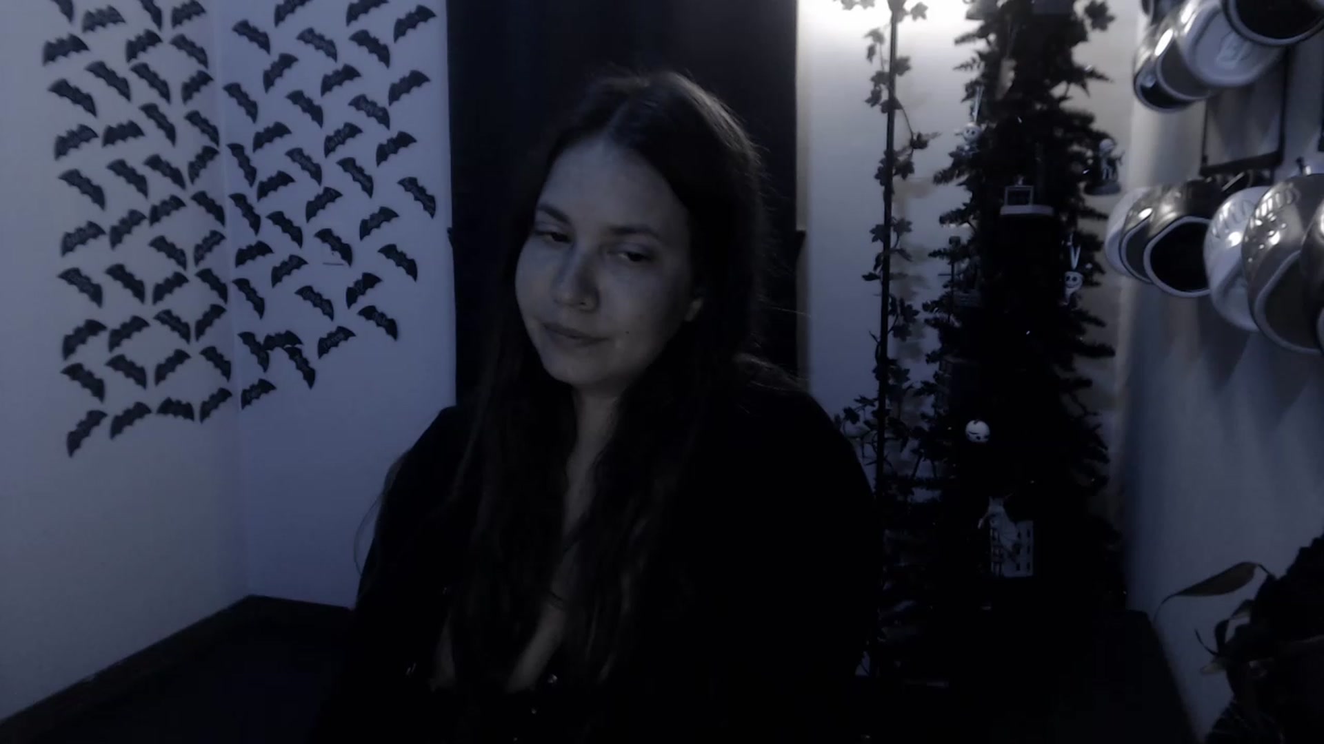 Gallery image thumbnail from LadyMarceline's myfreecams stream on, 03/19/2023, 06:33 image 8 of 20