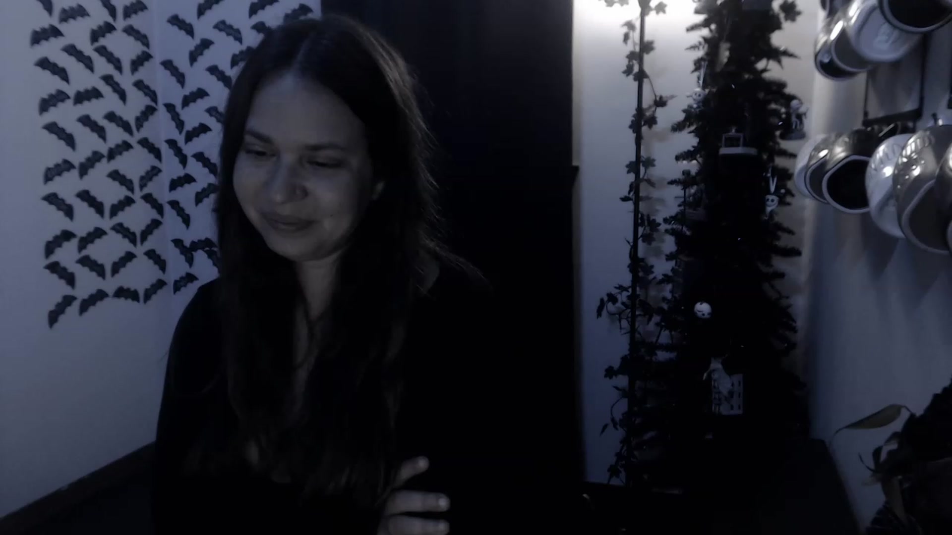 Gallery image thumbnail from LadyMarceline's myfreecams stream on, 03/19/2023, 06:33 image 18 of 20