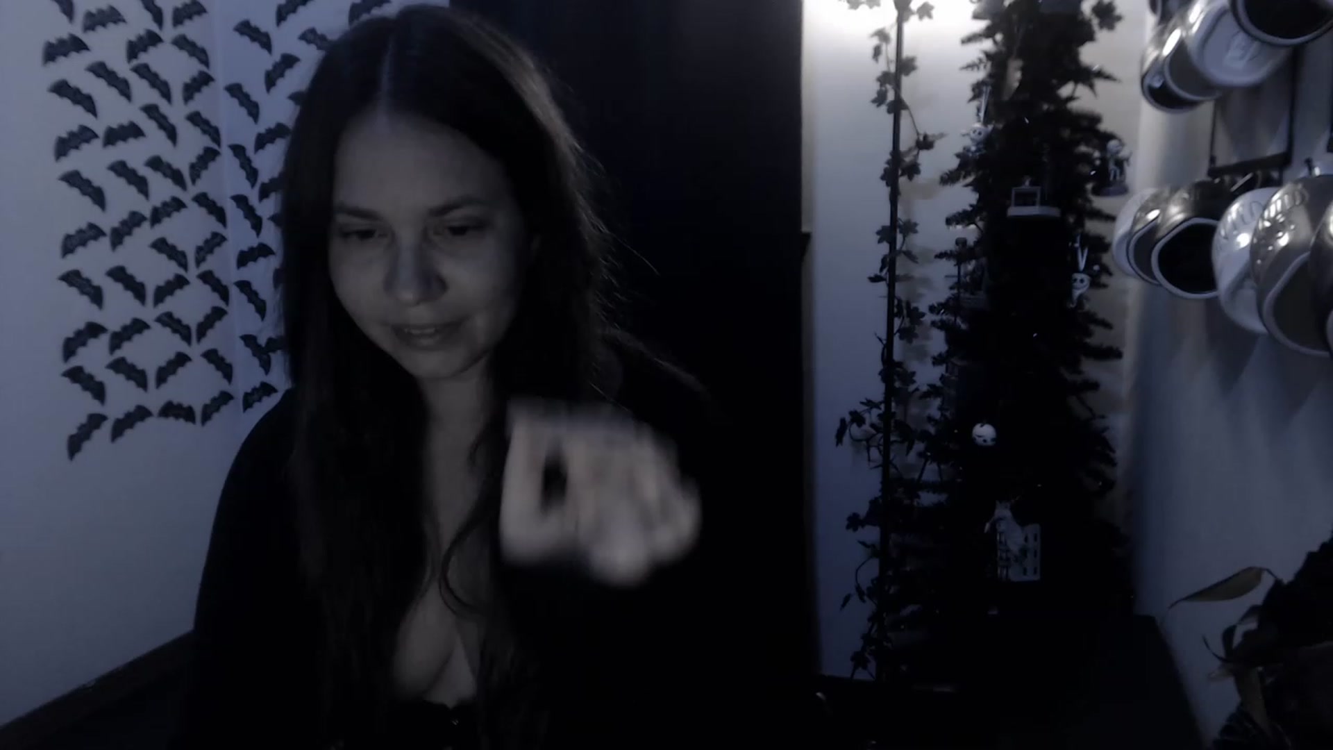 Gallery image thumbnail from LadyMarceline's myfreecams stream on, 03/19/2023, 06:33 image 11 of 20