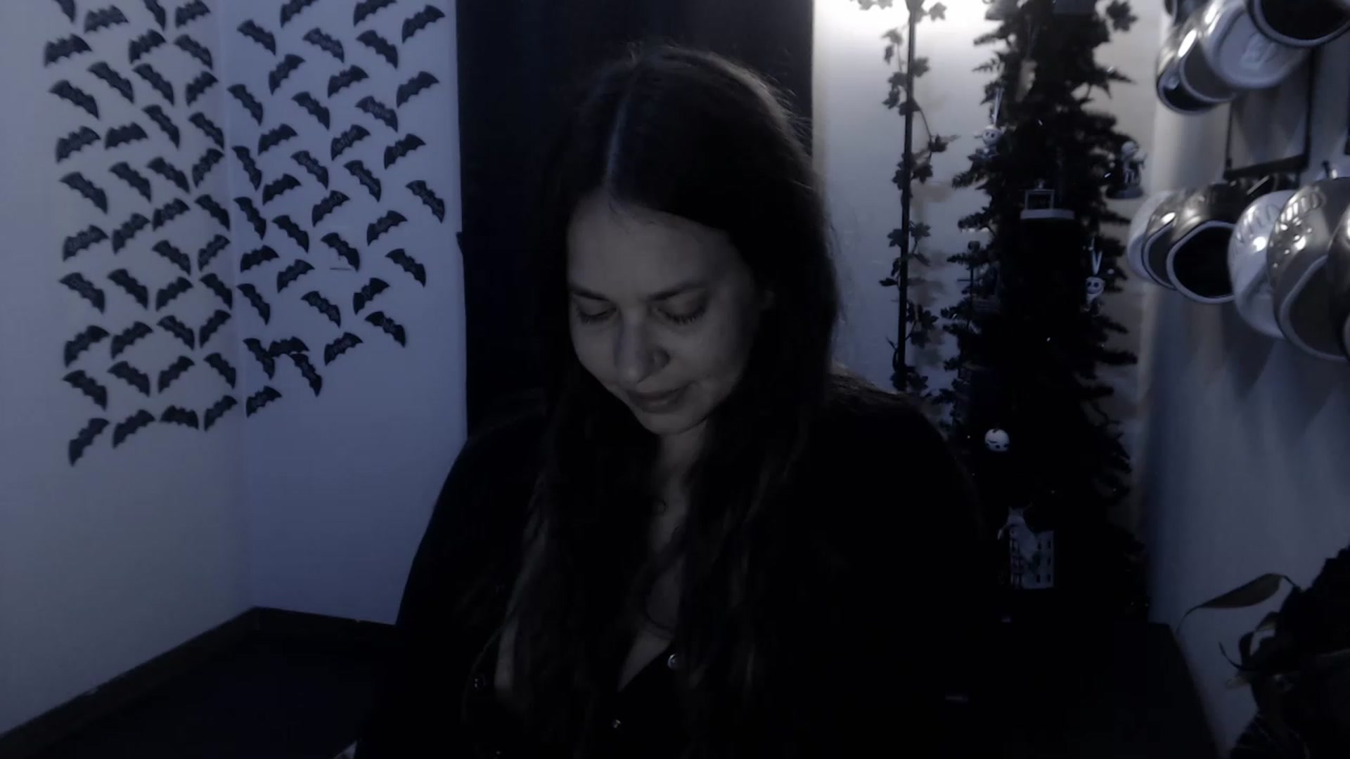 Gallery image thumbnail from LadyMarceline's myfreecams stream on, 03/19/2023, 06:33 image 1 of 20