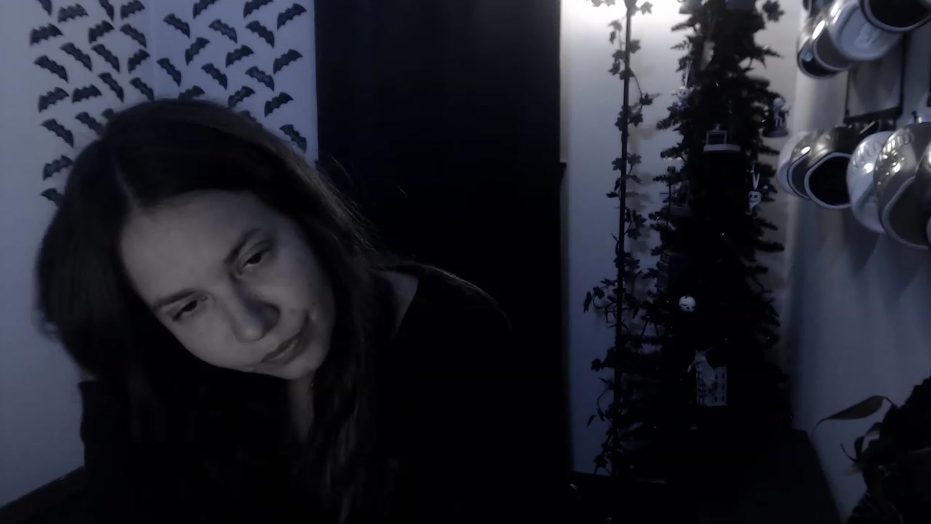 Gallery image thumbnail from LadyMarceline's myfreecams stream on, 03/19/2023, 06:33 image 7 of 20