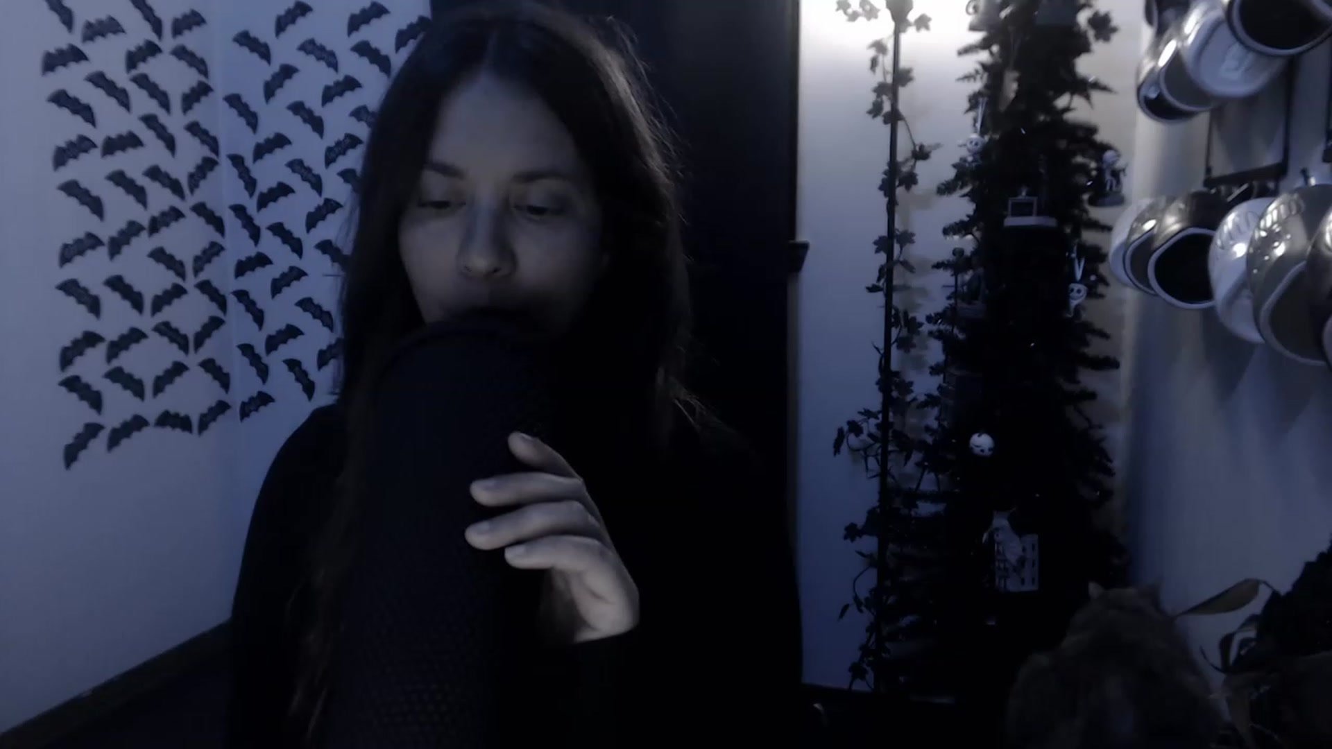 Gallery image thumbnail from LadyMarceline's myfreecams stream on, 03/22/2023, 05:02 image 17 of 20