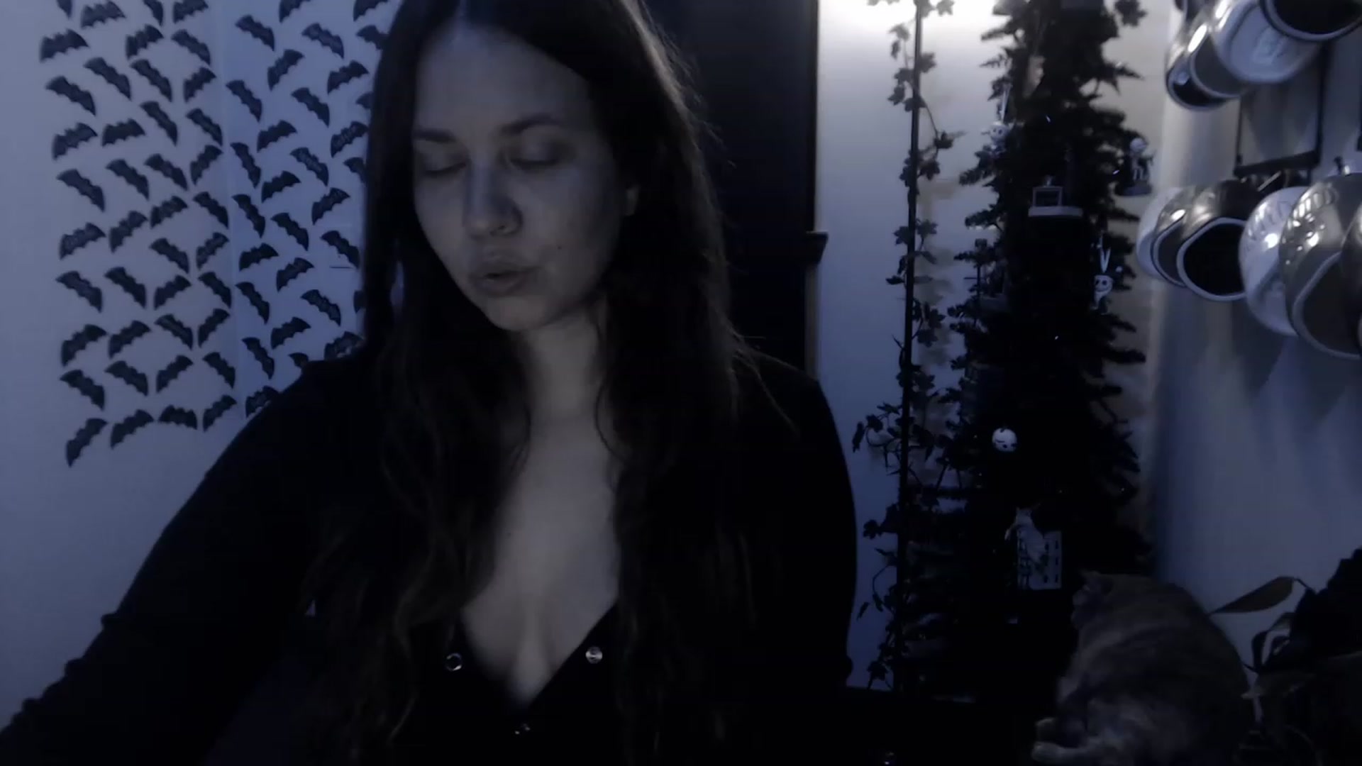 Gallery image thumbnail from LadyMarceline's myfreecams stream on, 03/22/2023, 05:02 image 5 of 20