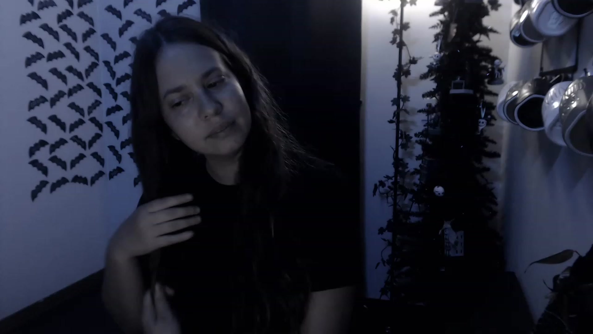 Gallery image thumbnail from LadyMarceline's myfreecams stream on, 03/28/2023, 04:54 image 14 of 20