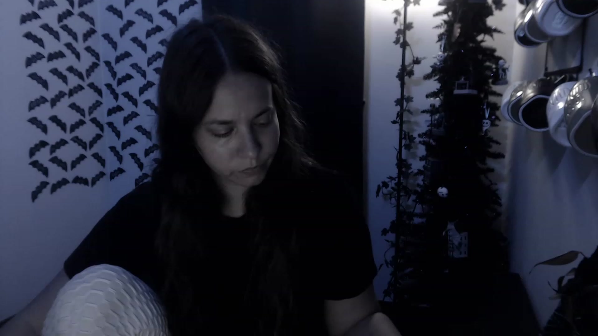 Gallery image thumbnail from LadyMarceline's myfreecams stream on, 03/28/2023, 04:54 image 5 of 20