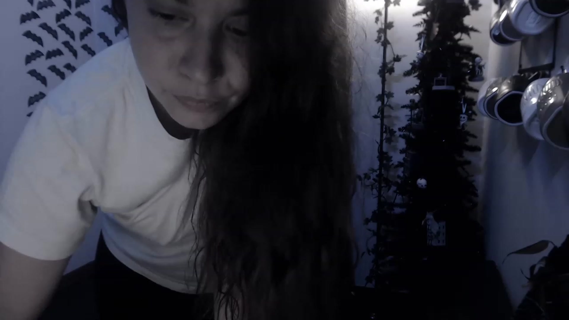 Gallery image thumbnail from LadyMarceline's myfreecams stream on, 03/30/2023, 05:15 image 6 of 20