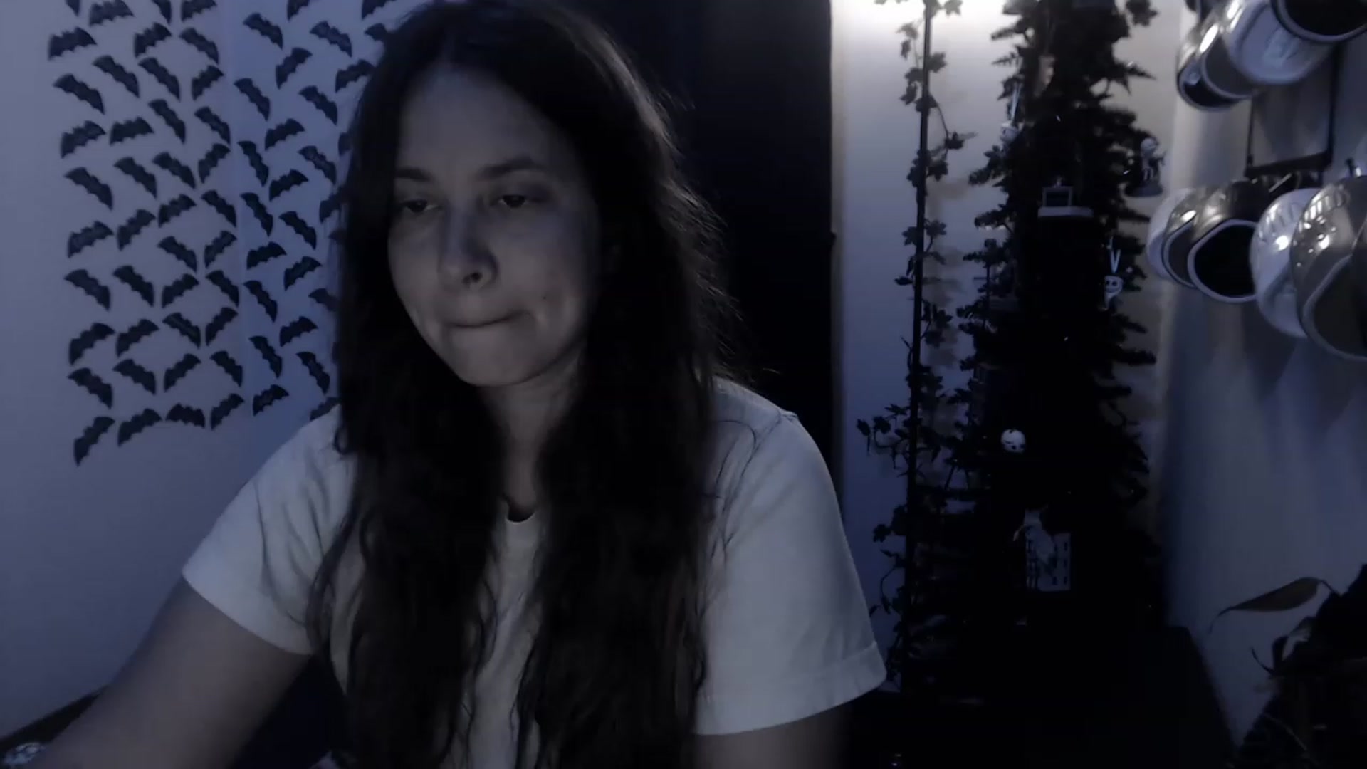 Gallery image thumbnail from LadyMarceline's myfreecams stream on, 03/30/2023, 05:15 image 8 of 20