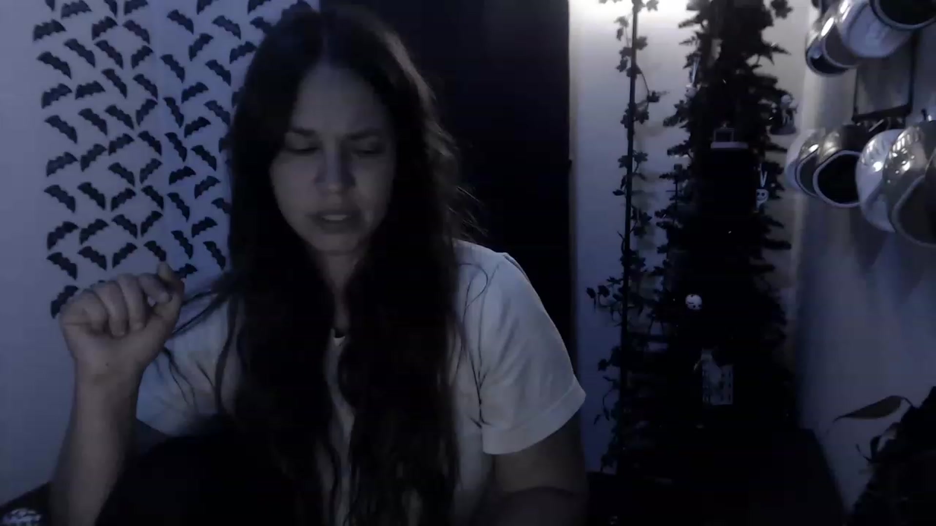 Gallery image thumbnail from LadyMarceline's myfreecams stream on, 03/30/2023, 05:15 image 13 of 20